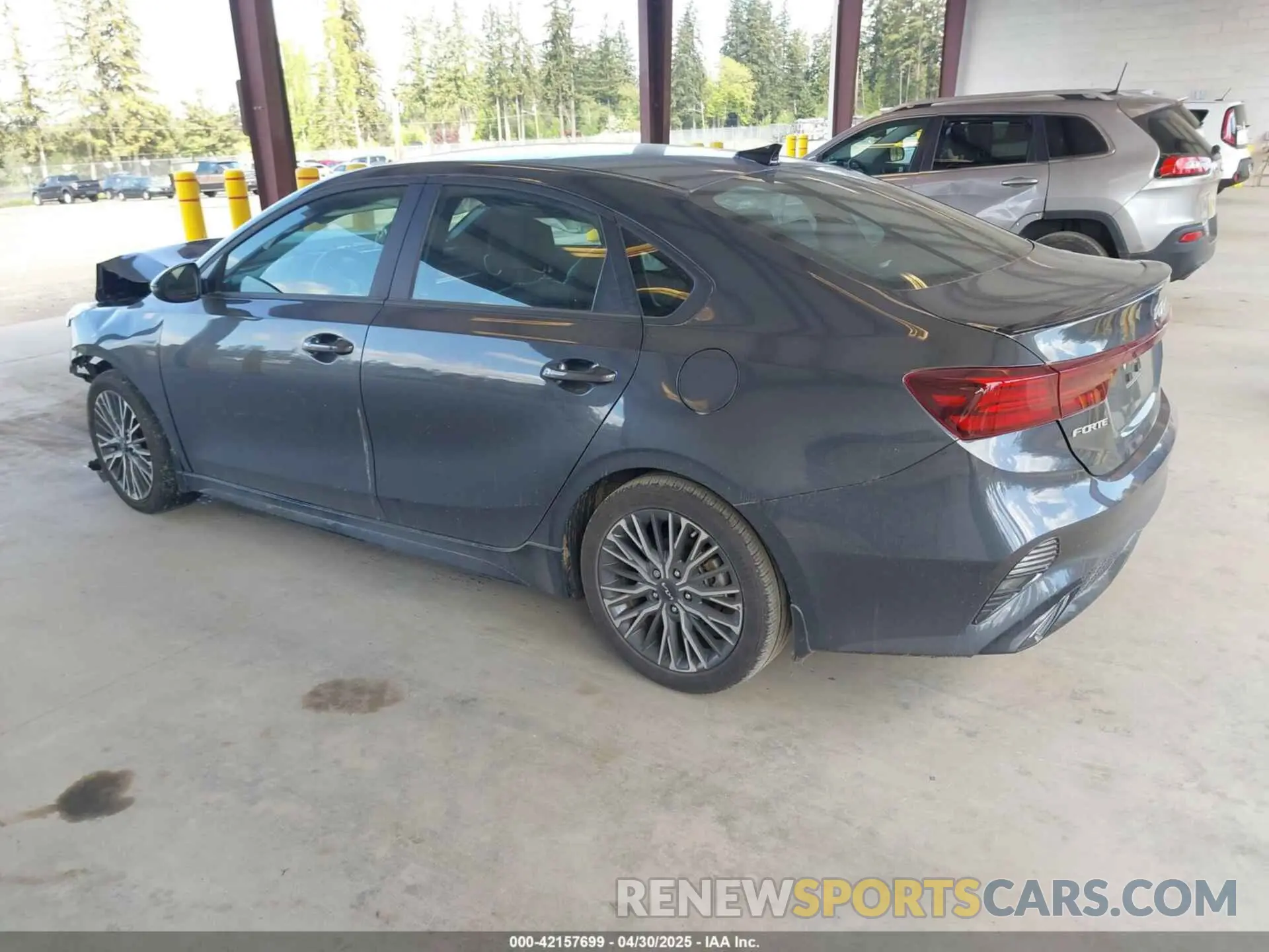 3 Photograph of a damaged car 3KPF54AD7PE572821 KIA FORTE 2023
