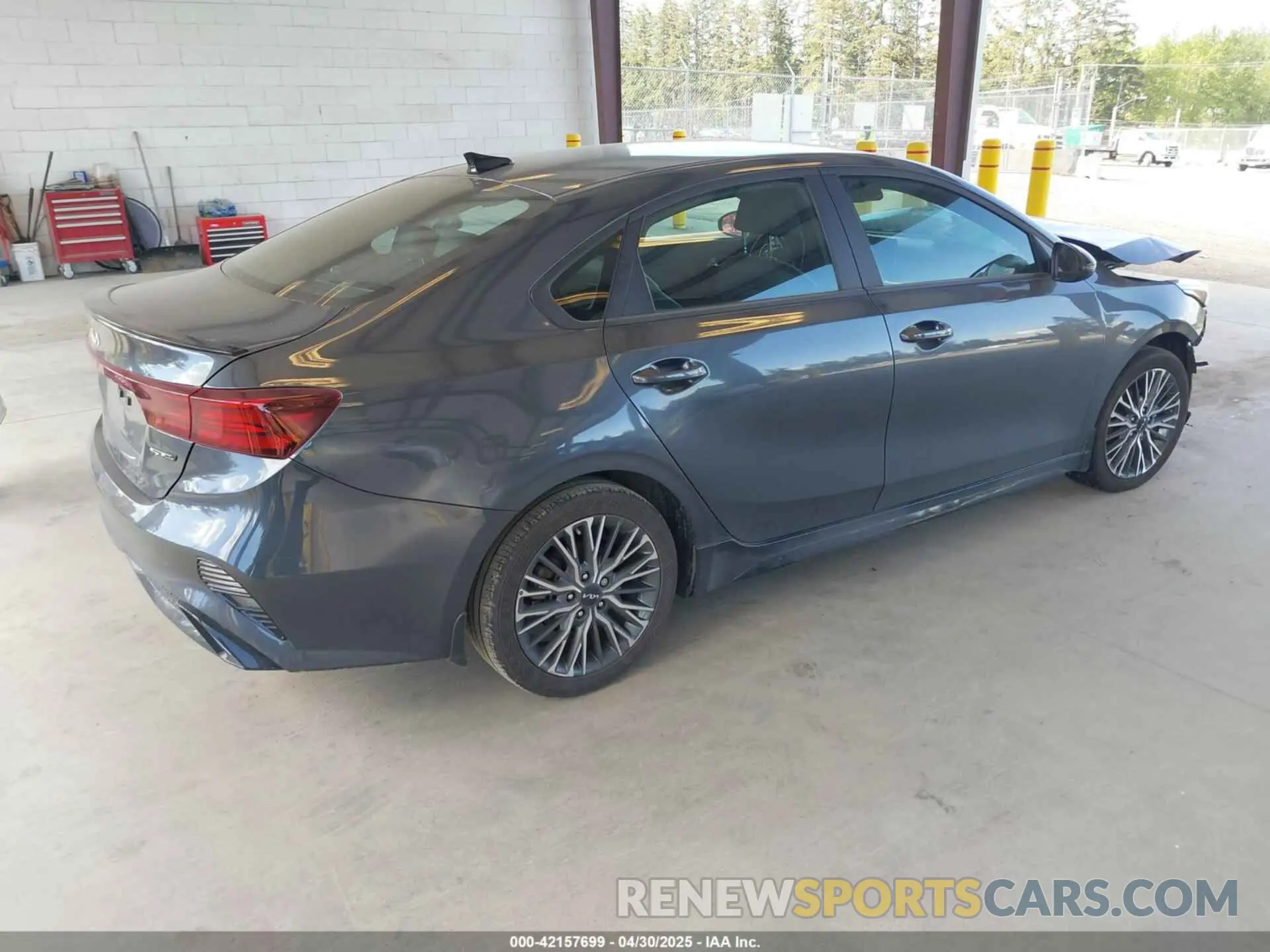 4 Photograph of a damaged car 3KPF54AD7PE572821 KIA FORTE 2023