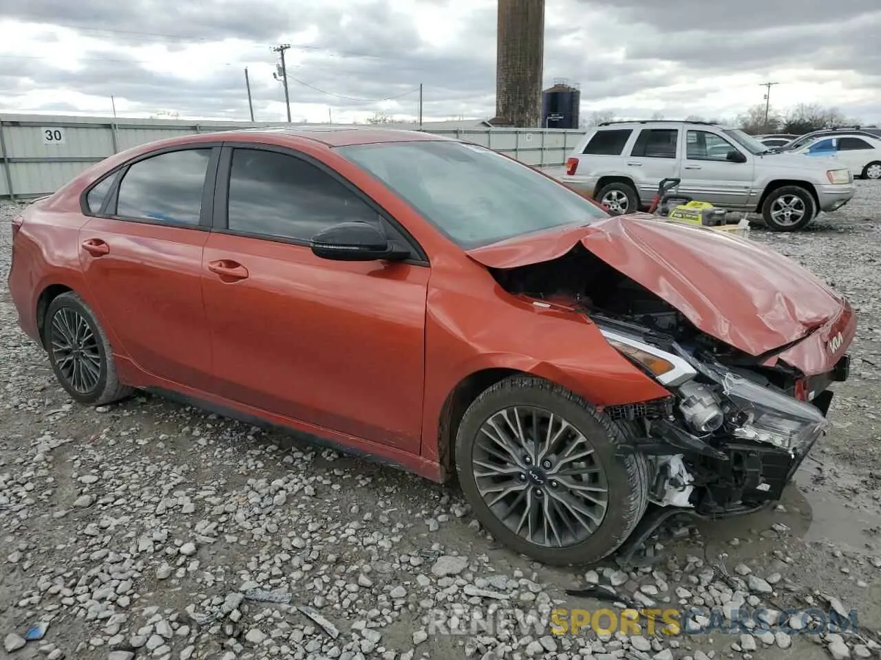 4 Photograph of a damaged car 3KPF54AD7PE589392 KIA FORTE 2023