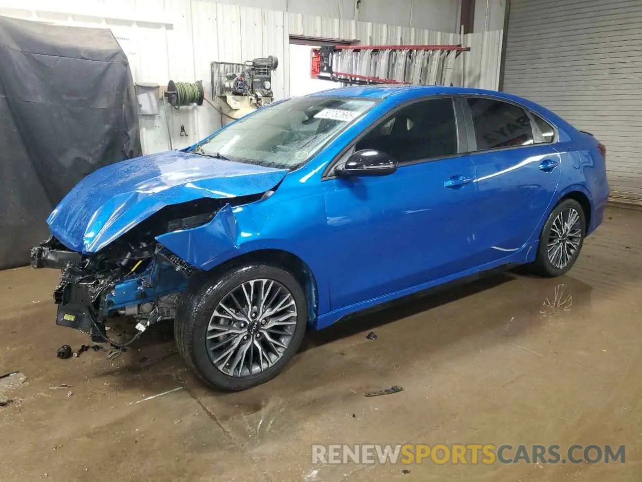 1 Photograph of a damaged car 3KPF54AD7PE616252 KIA FORTE 2023