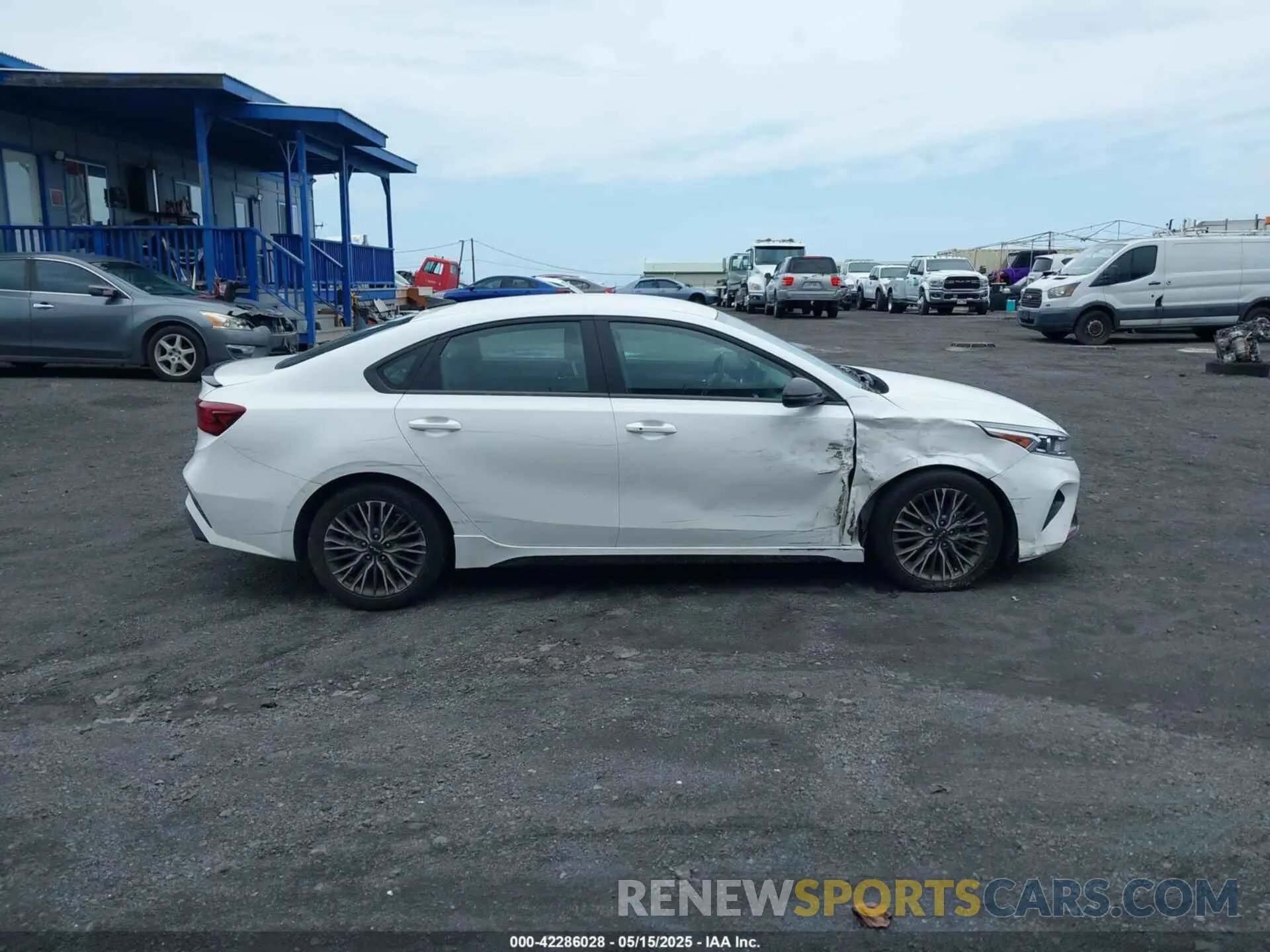 13 Photograph of a damaged car 3KPF54AD7PE642768 KIA FORTE 2023