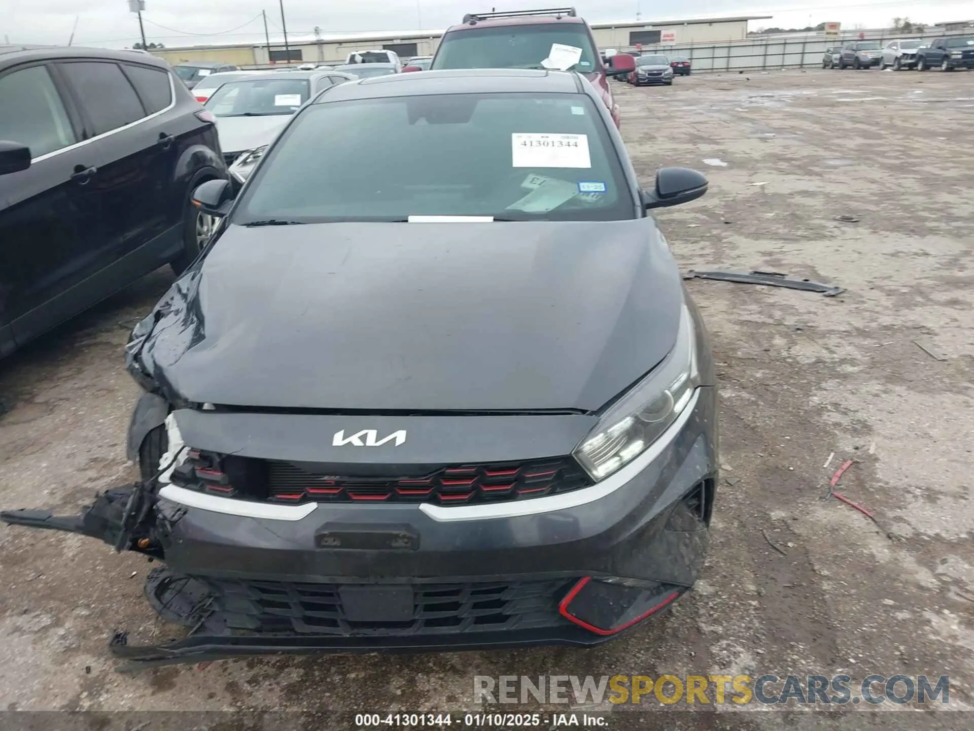 12 Photograph of a damaged car 3KPF54AD8PE519058 KIA FORTE 2023