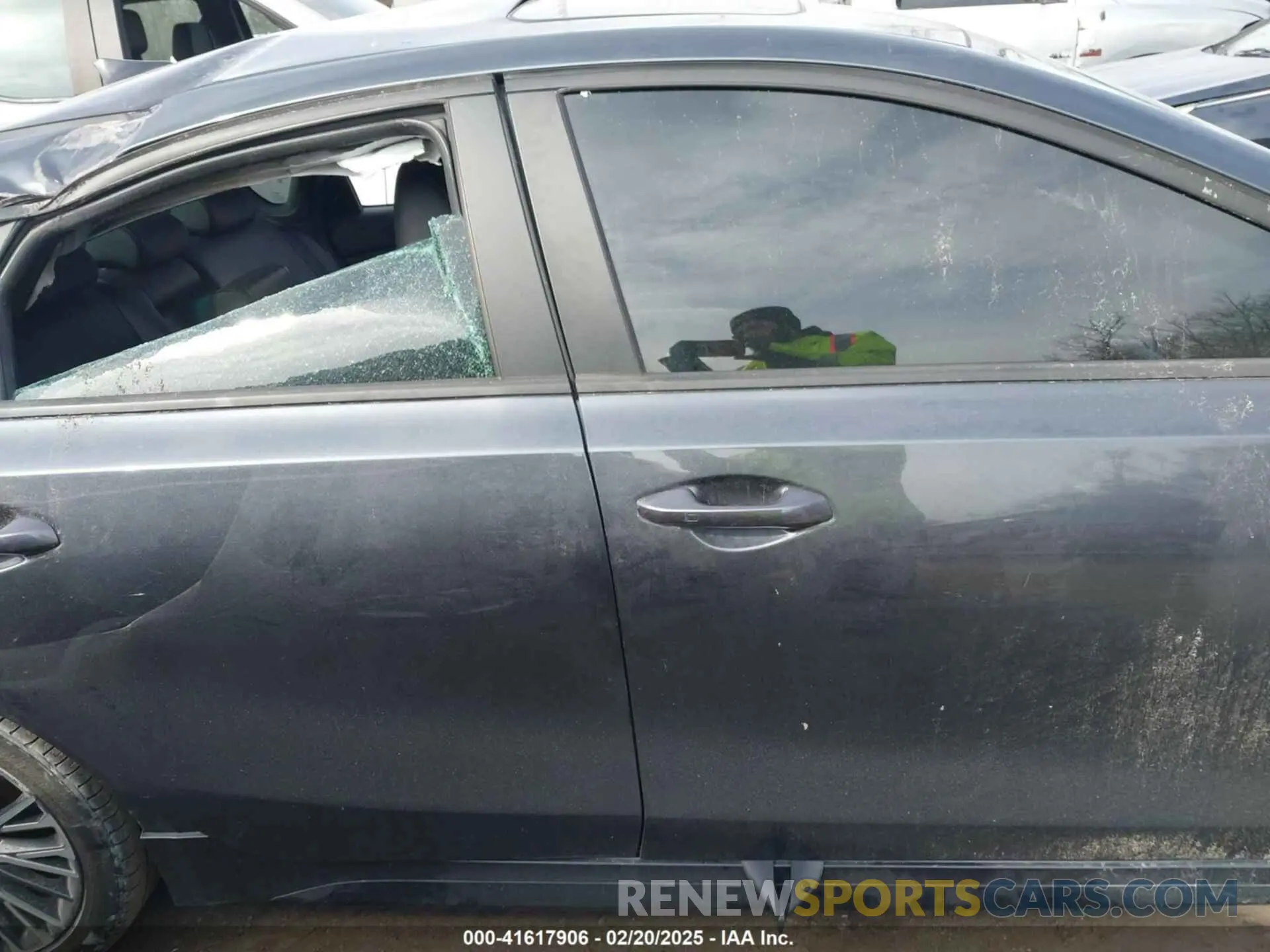 13 Photograph of a damaged car 3KPF54AD8PE529301 KIA FORTE 2023