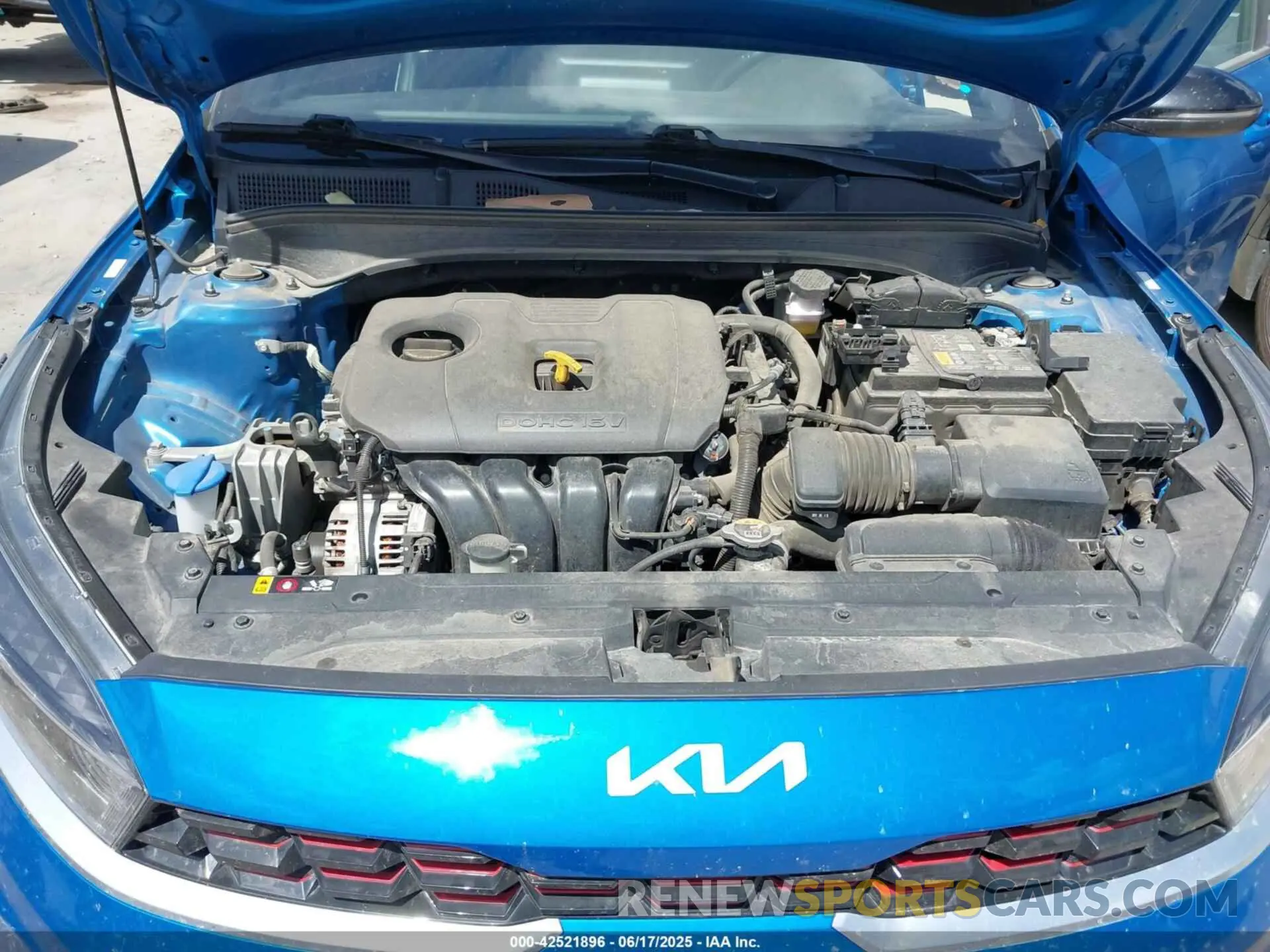 10 Photograph of a damaged car 3KPF54AD8PE618978 KIA FORTE 2023