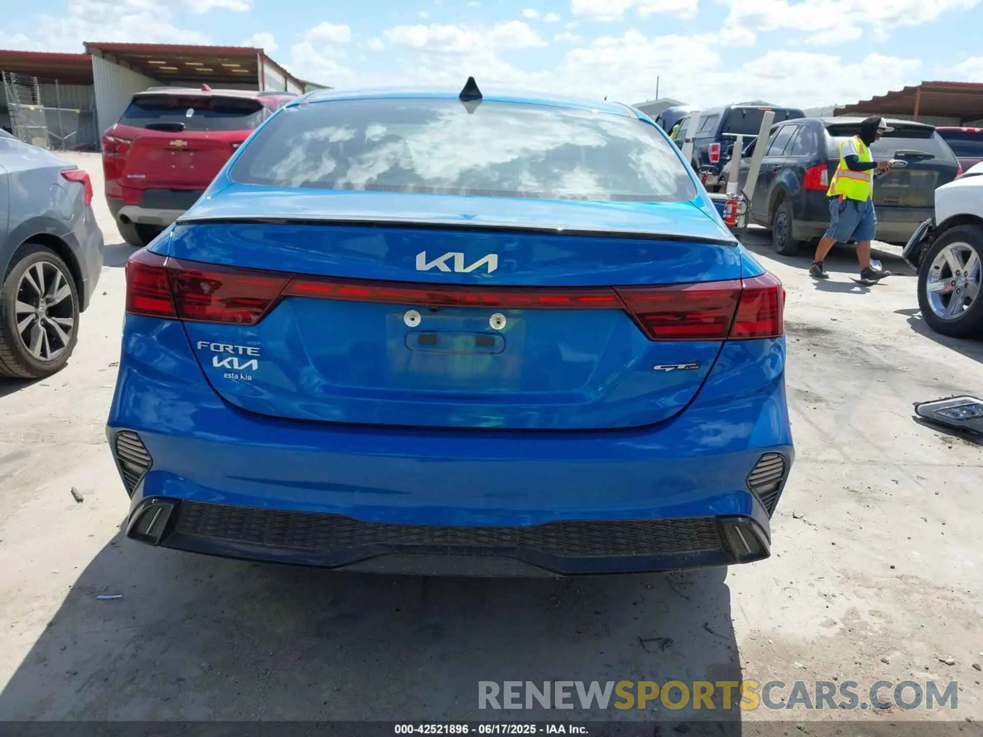 16 Photograph of a damaged car 3KPF54AD8PE618978 KIA FORTE 2023