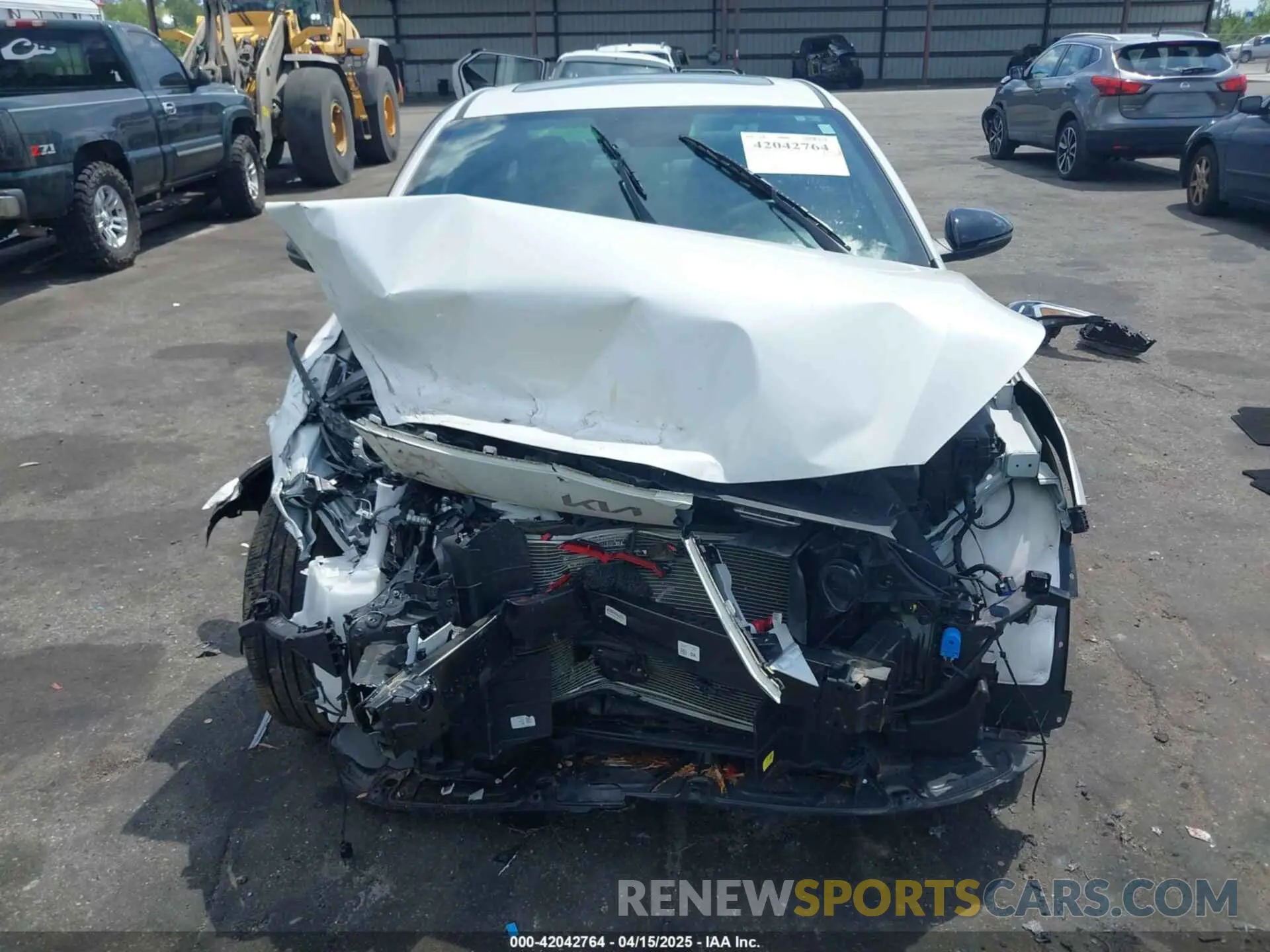13 Photograph of a damaged car 3KPF54AD8PE638941 KIA FORTE 2023