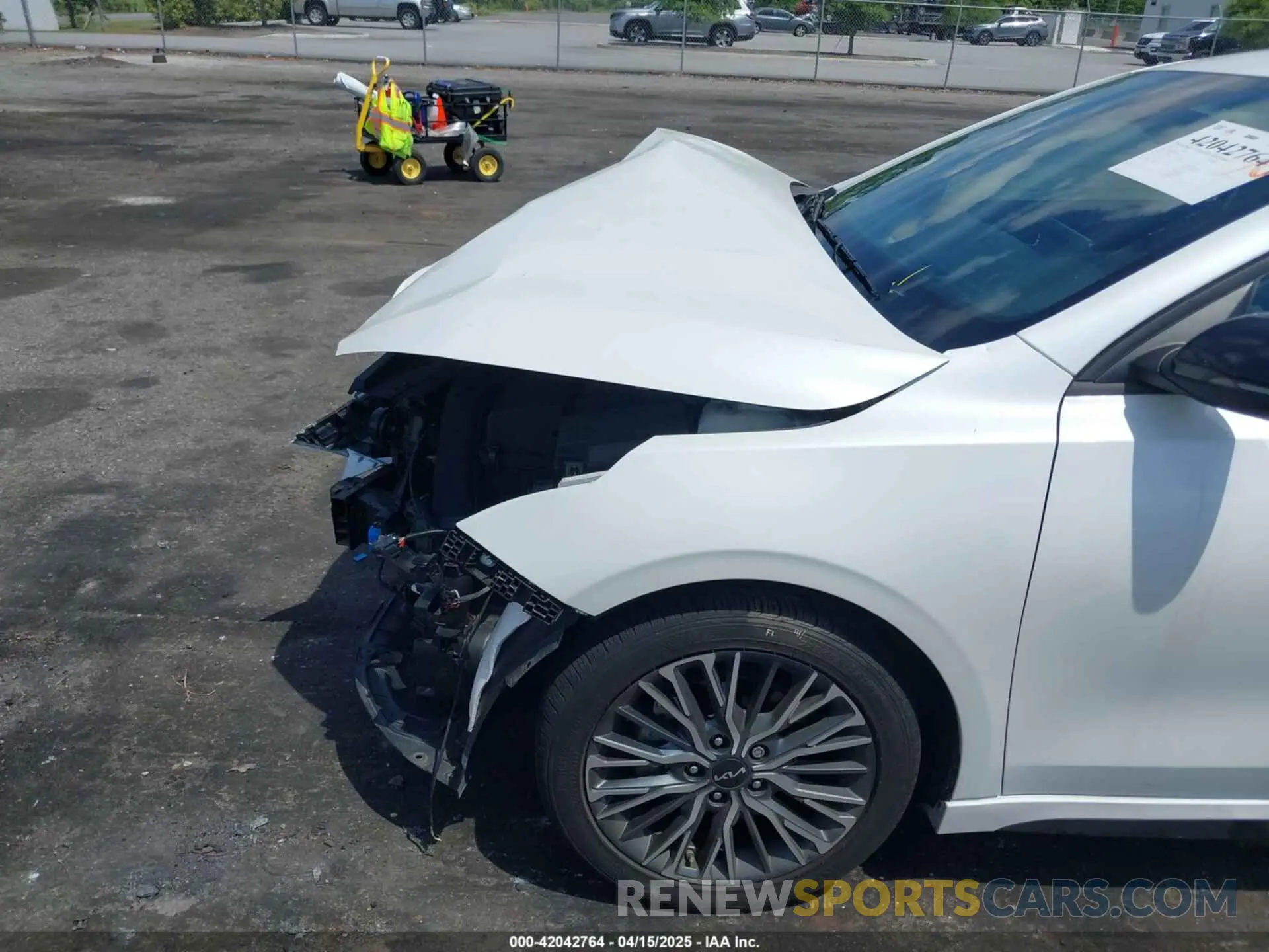 6 Photograph of a damaged car 3KPF54AD8PE638941 KIA FORTE 2023