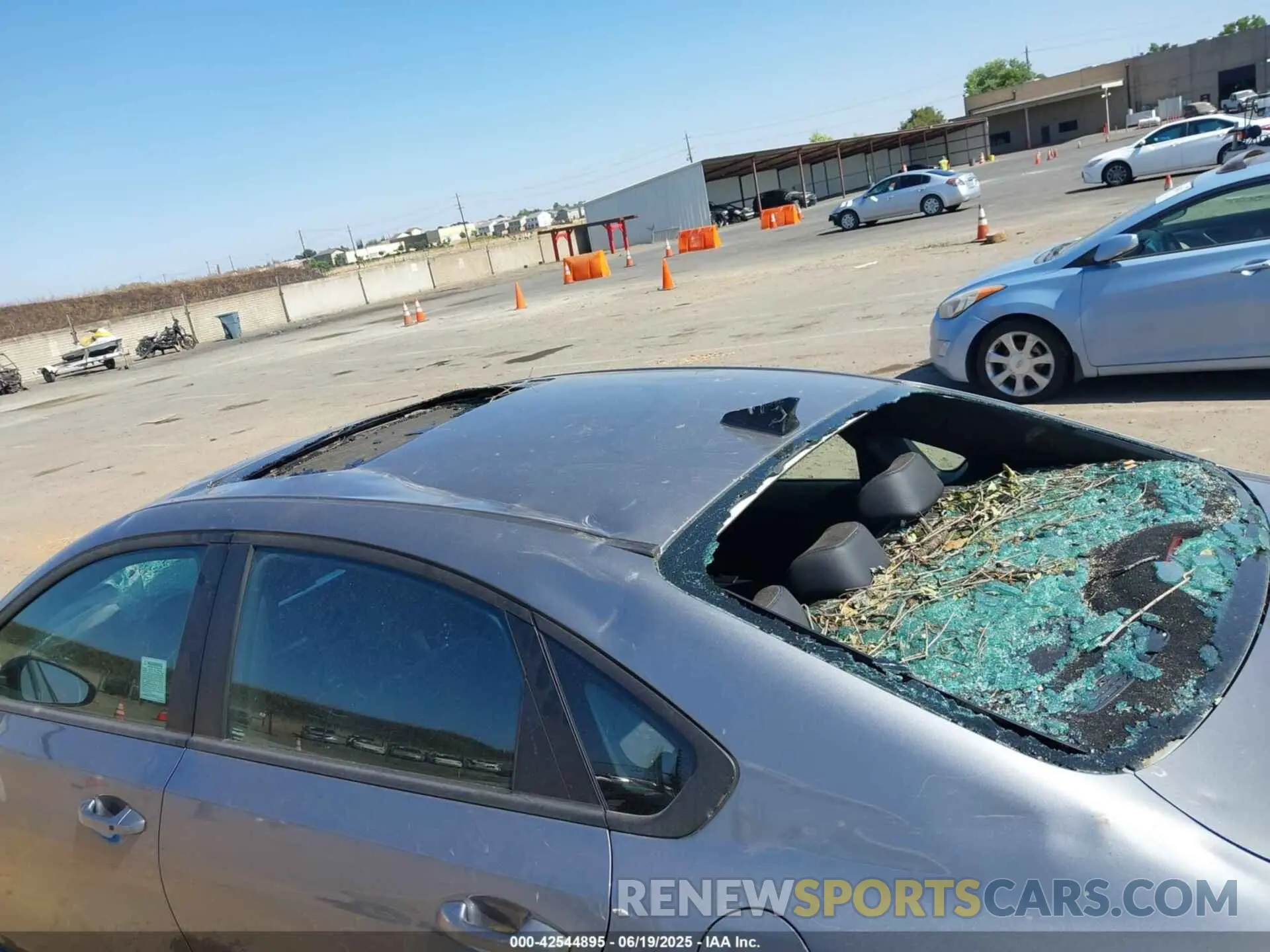 6 Photograph of a damaged car 3KPF54AD8PE686827 KIA FORTE 2023