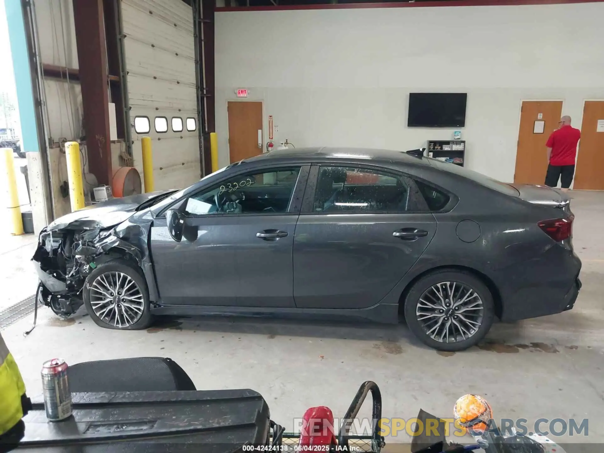 13 Photograph of a damaged car 3KPF54AD9PE523202 KIA FORTE 2023
