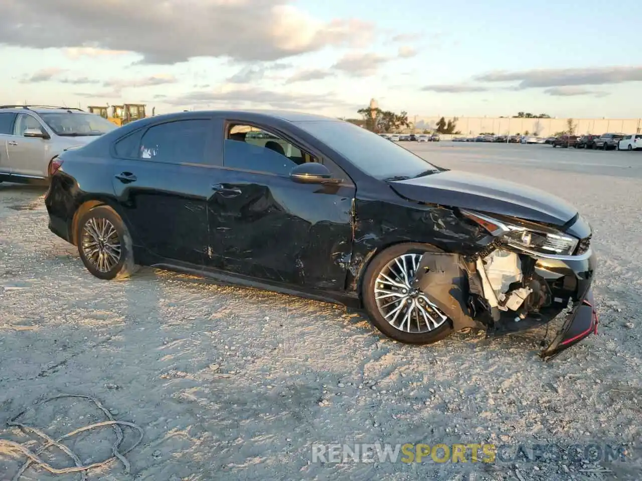 4 Photograph of a damaged car 3KPF54AD9PE565384 KIA FORTE 2023