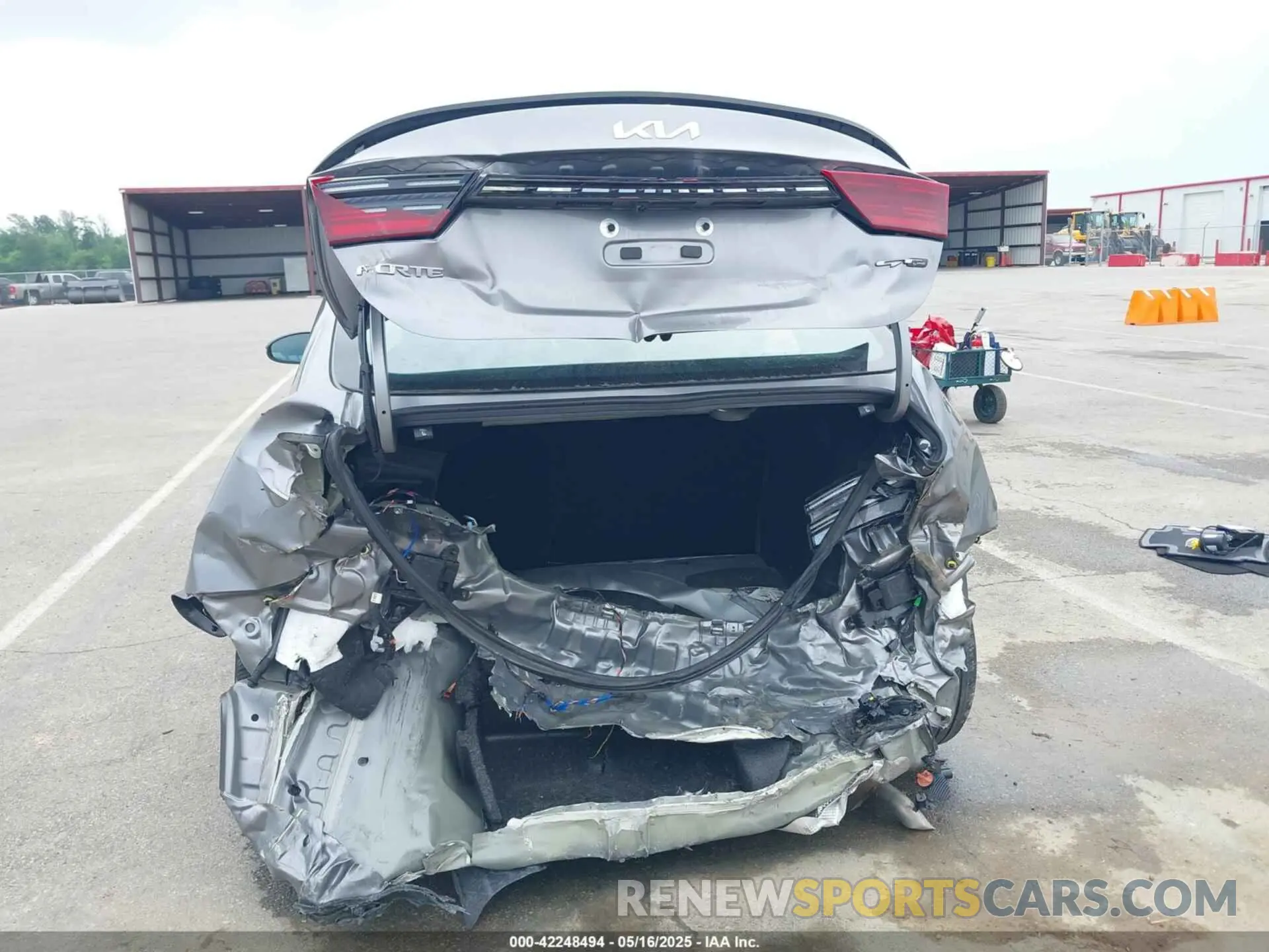 17 Photograph of a damaged car 3KPF54AD9PE626250 KIA FORTE 2023