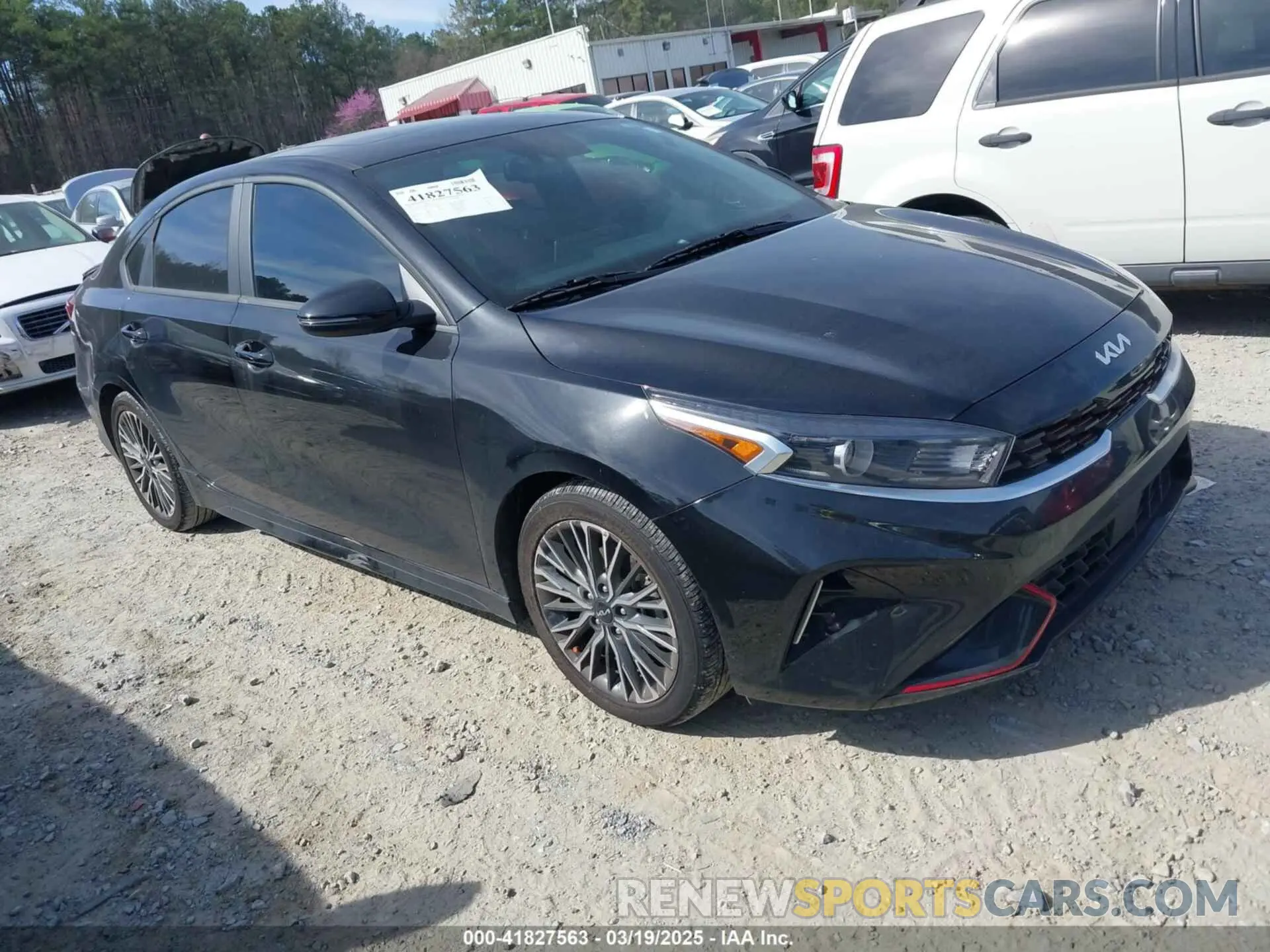 1 Photograph of a damaged car 3KPF54AD9PE639256 KIA FORTE 2023