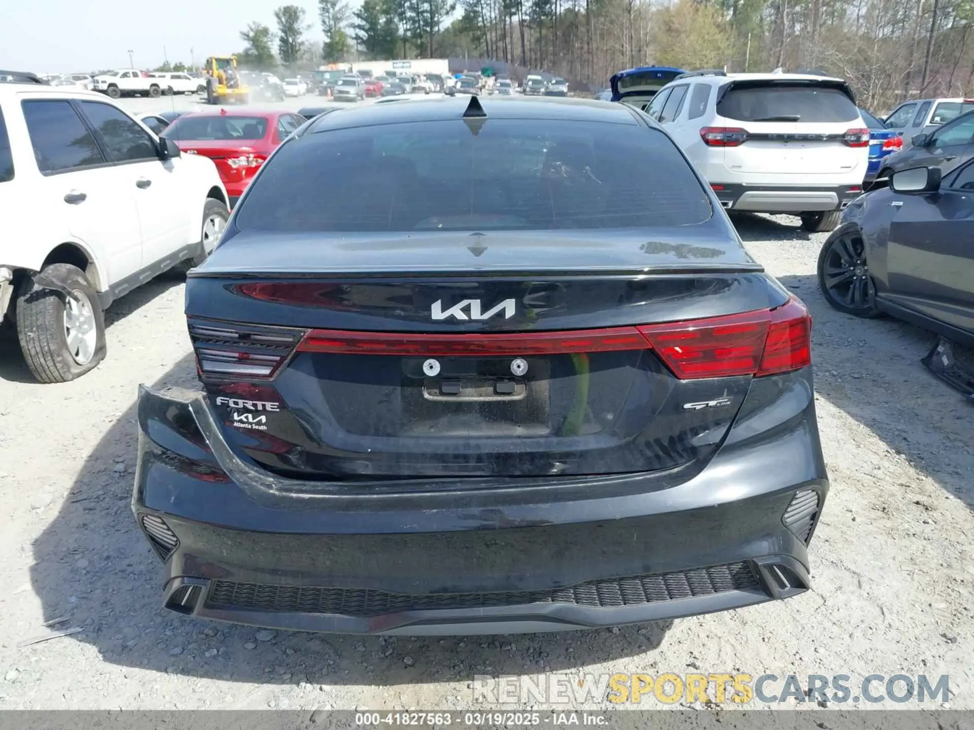 16 Photograph of a damaged car 3KPF54AD9PE639256 KIA FORTE 2023