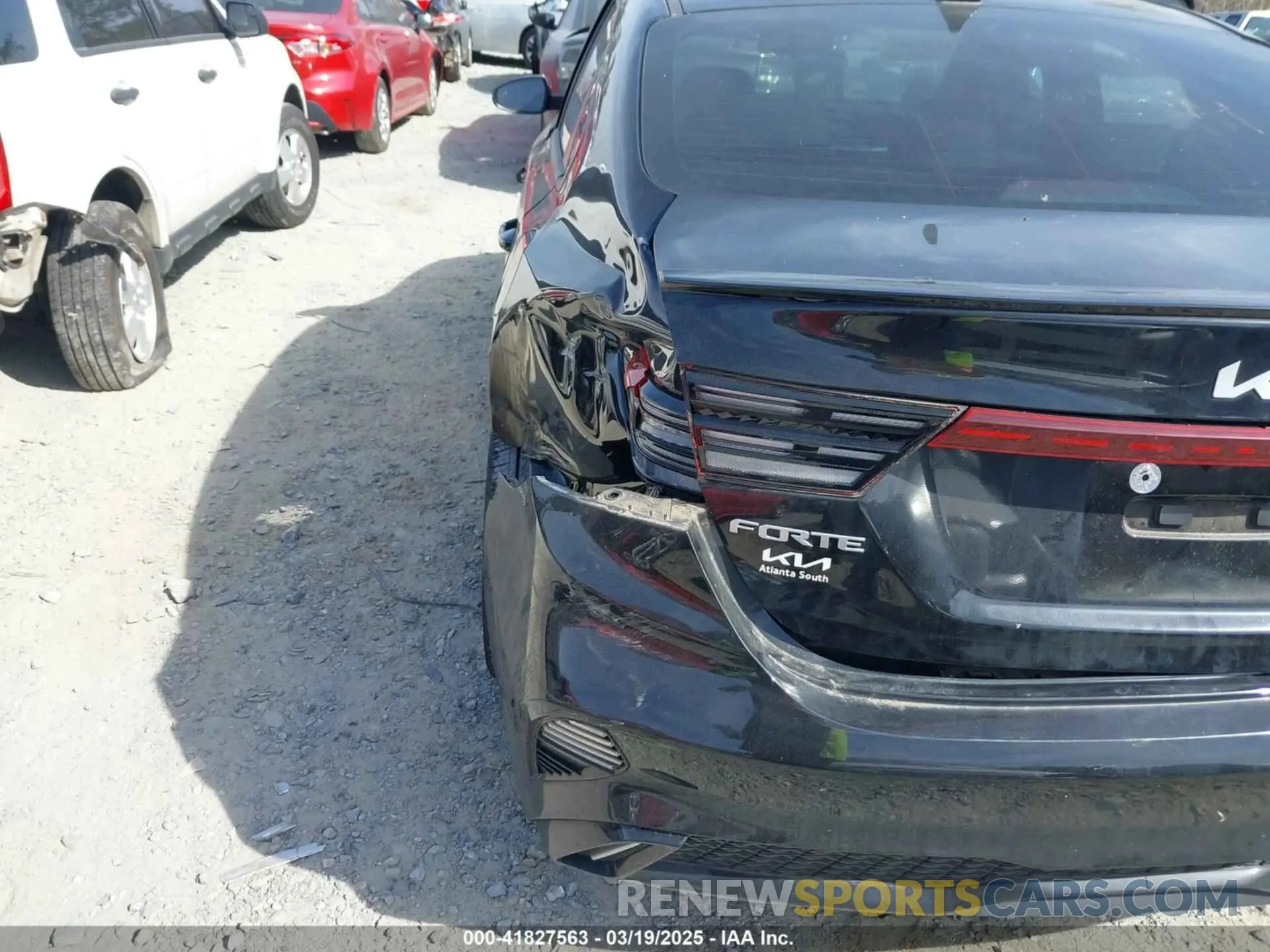 6 Photograph of a damaged car 3KPF54AD9PE639256 KIA FORTE 2023