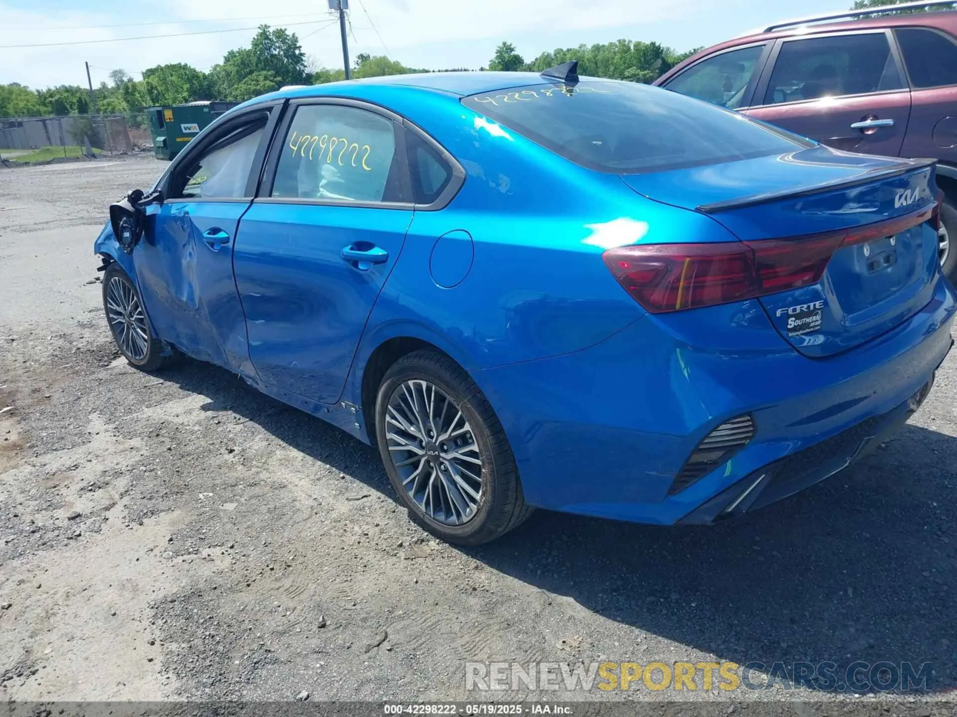 3 Photograph of a damaged car 3KPF54AD9PE685427 KIA FORTE 2023