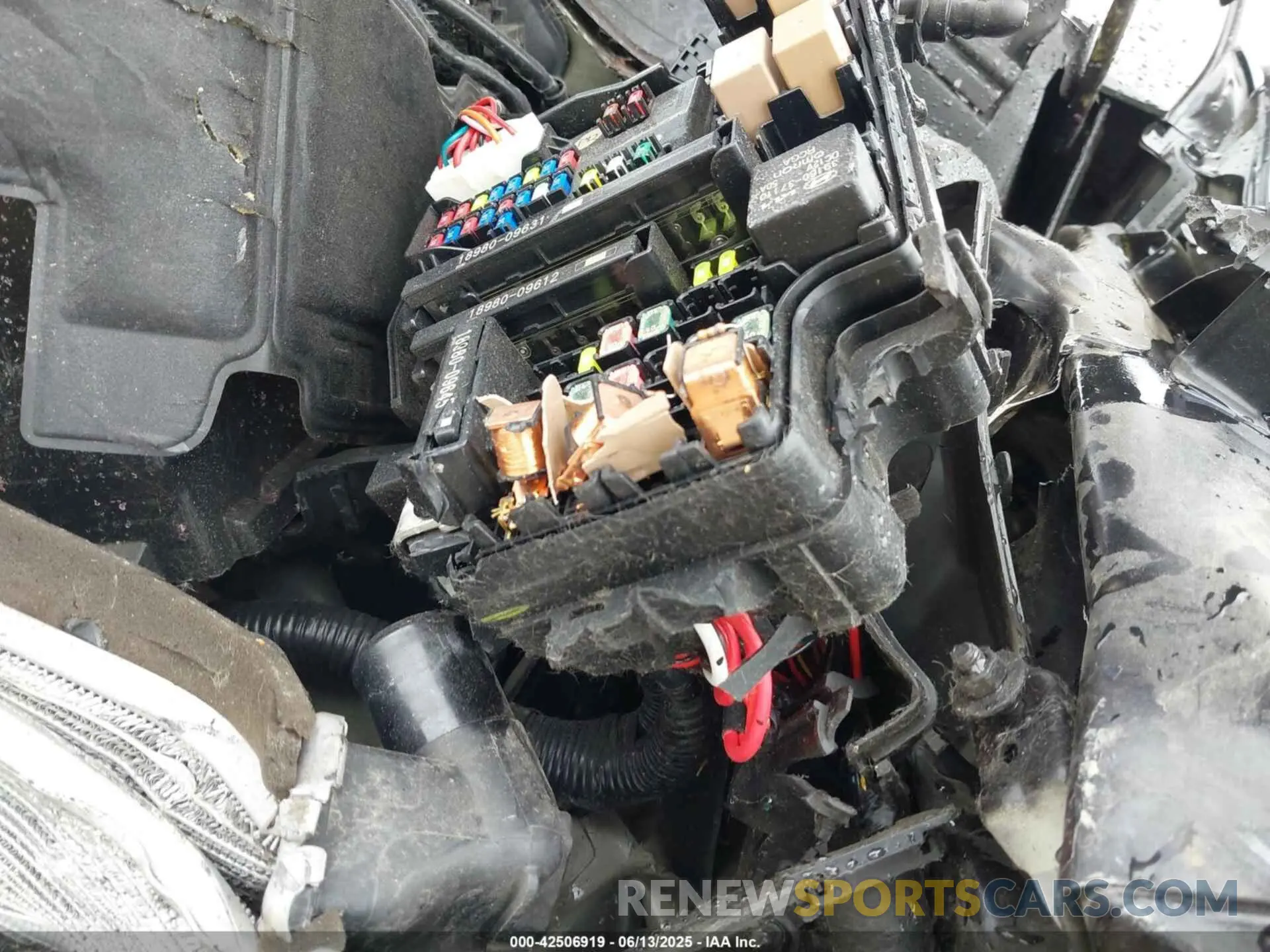 17 Photograph of a damaged car 3KPF54ADXPE530059 KIA FORTE 2023