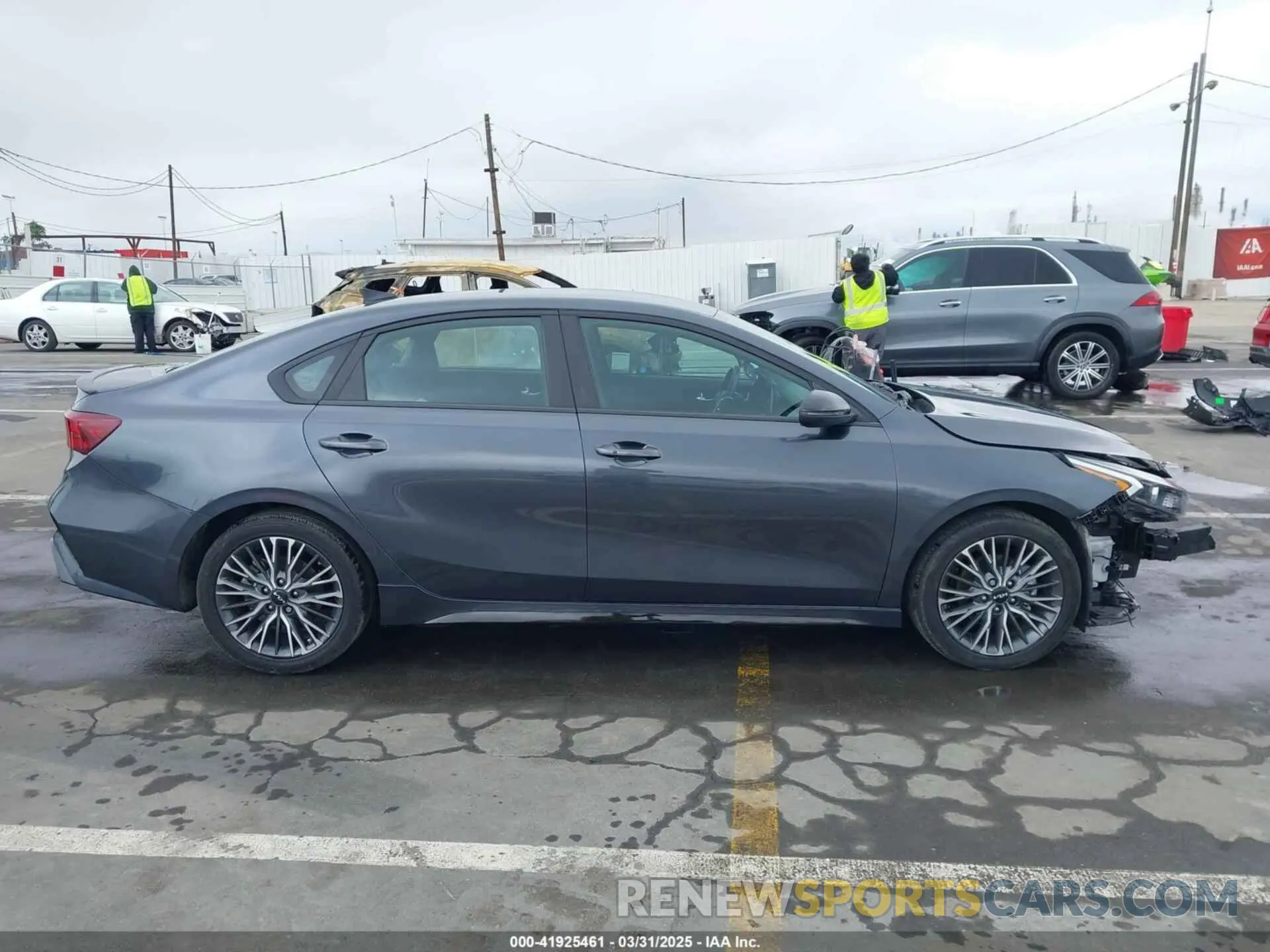 13 Photograph of a damaged car 3KPF54ADXPE551784 KIA FORTE 2023