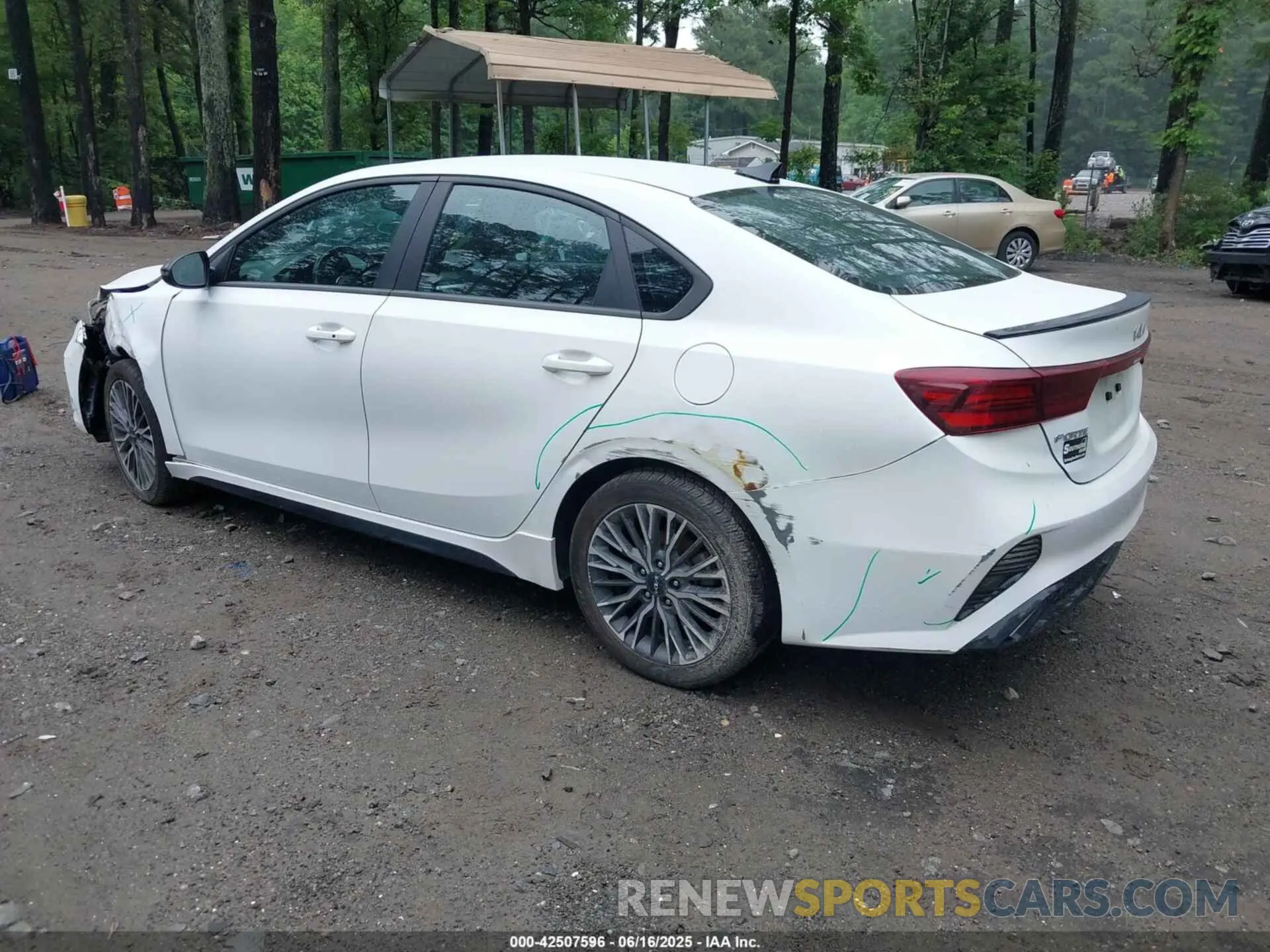 3 Photograph of a damaged car 3KPF54ADXPE563269 KIA FORTE 2023
