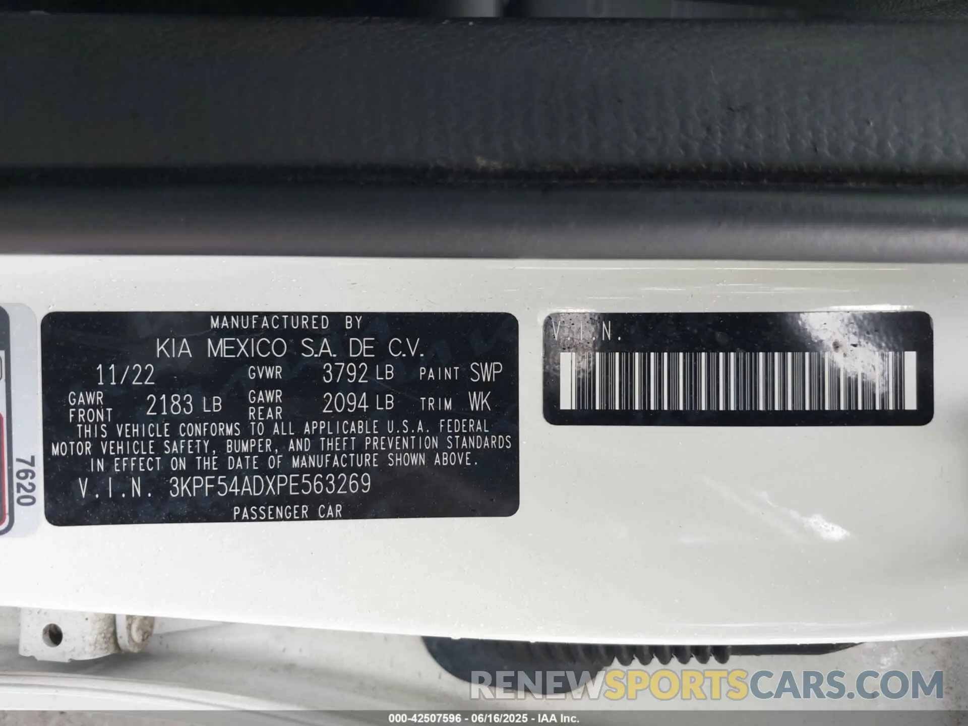 9 Photograph of a damaged car 3KPF54ADXPE563269 KIA FORTE 2023