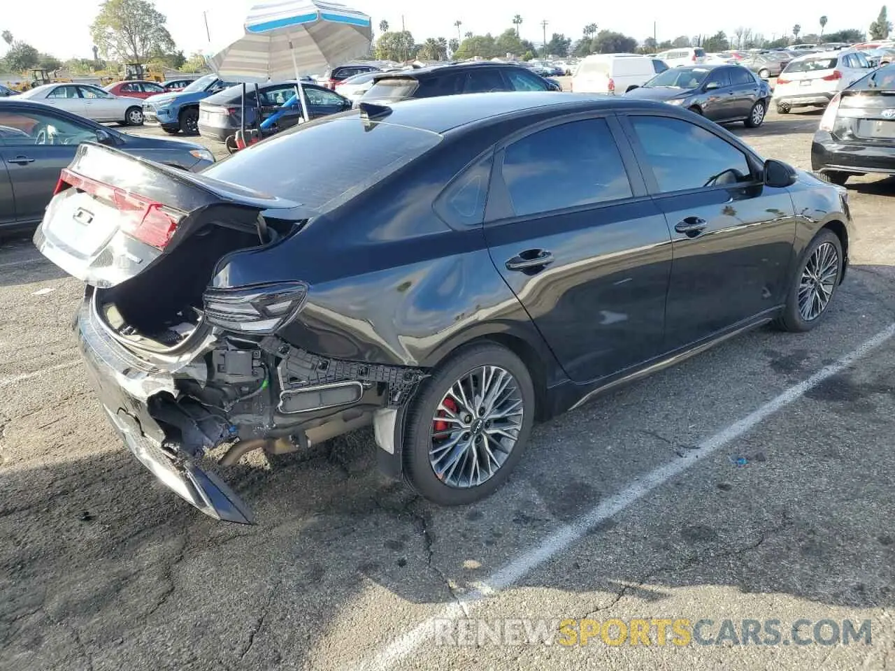 3 Photograph of a damaged car 3KPF54ADXPE573140 KIA FORTE 2023