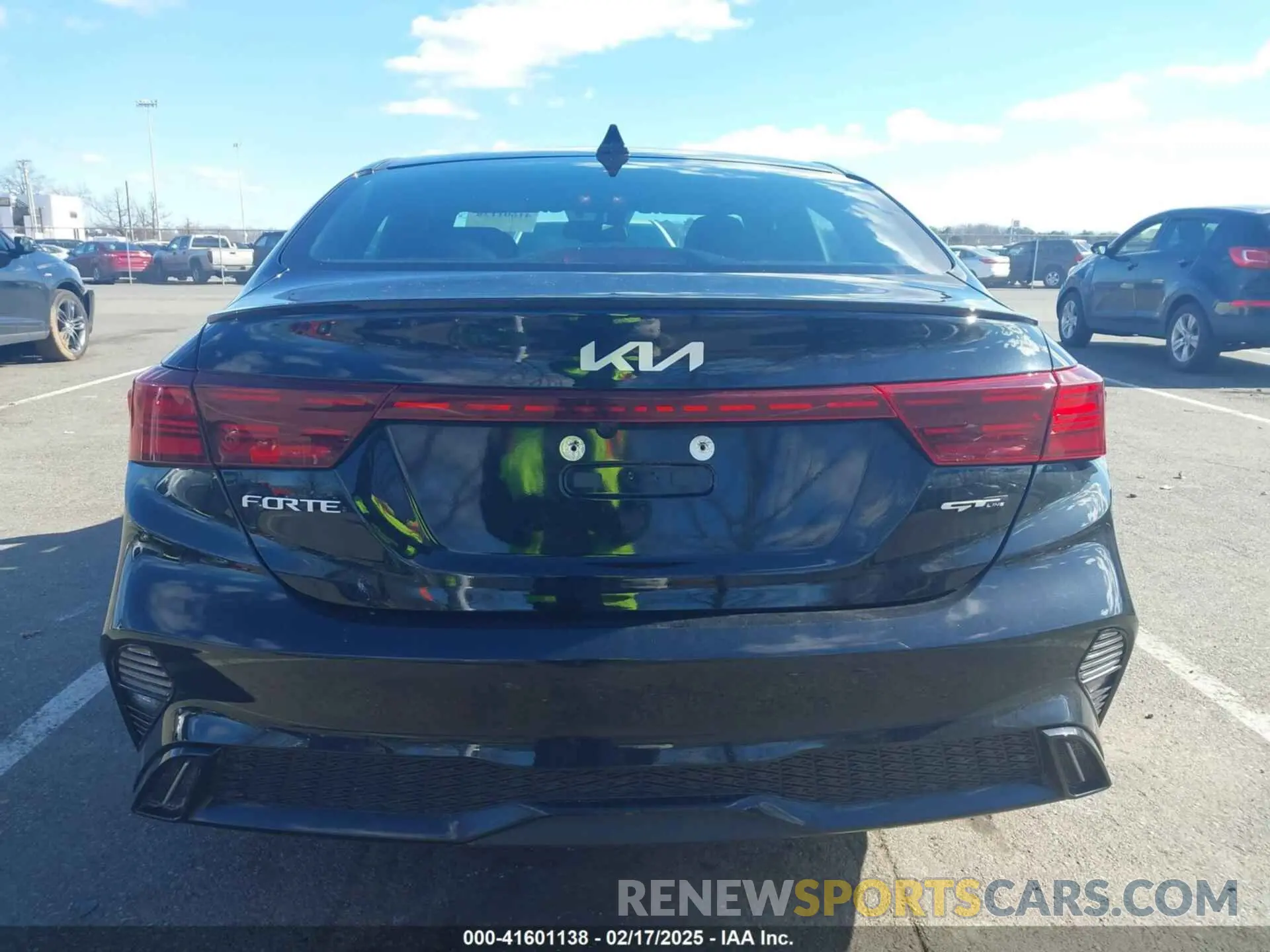 16 Photograph of a damaged car 3KPF54ADXPE580248 KIA FORTE 2023