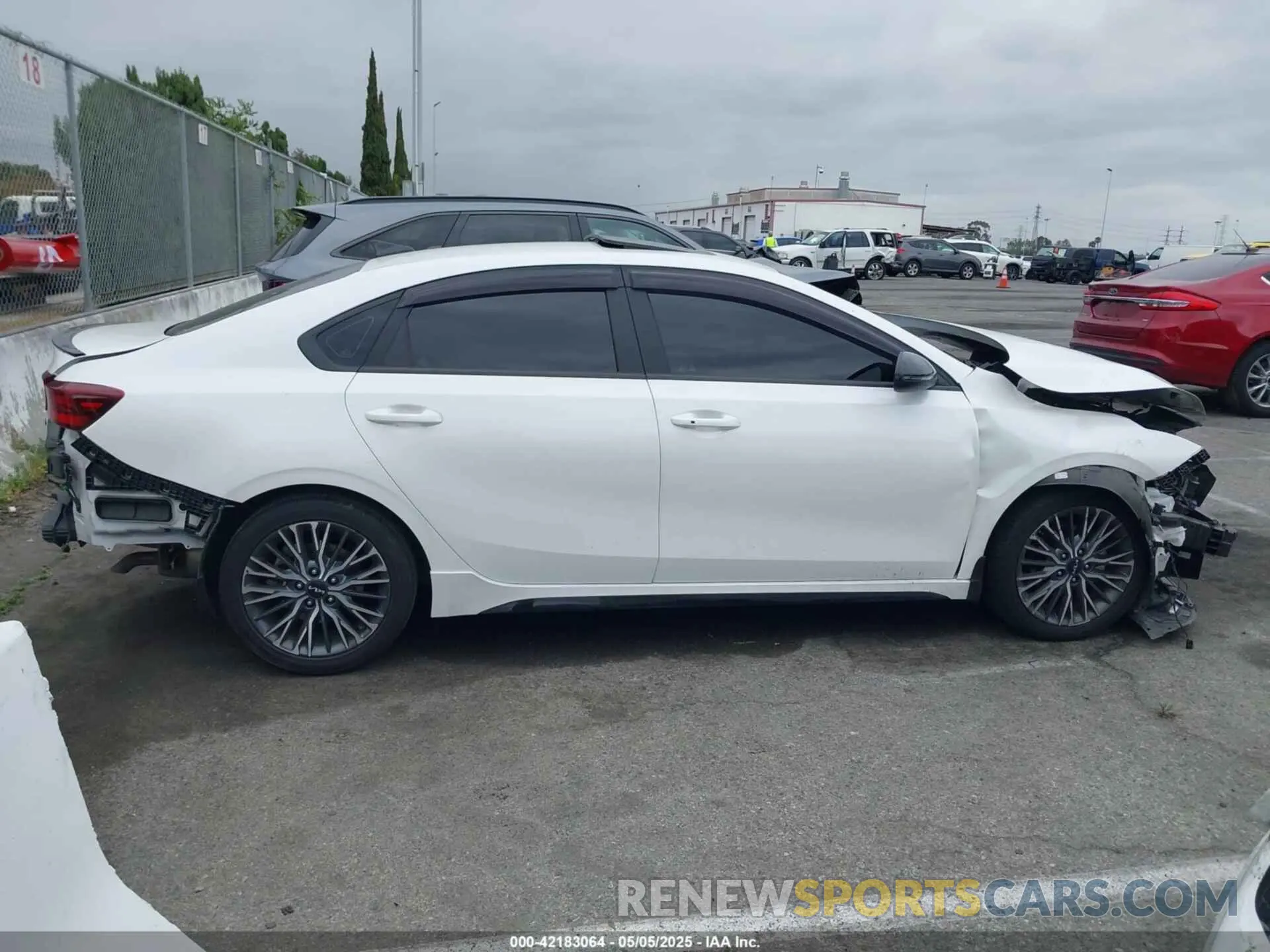 13 Photograph of a damaged car 3KPF54ADXPE599611 KIA FORTE 2023