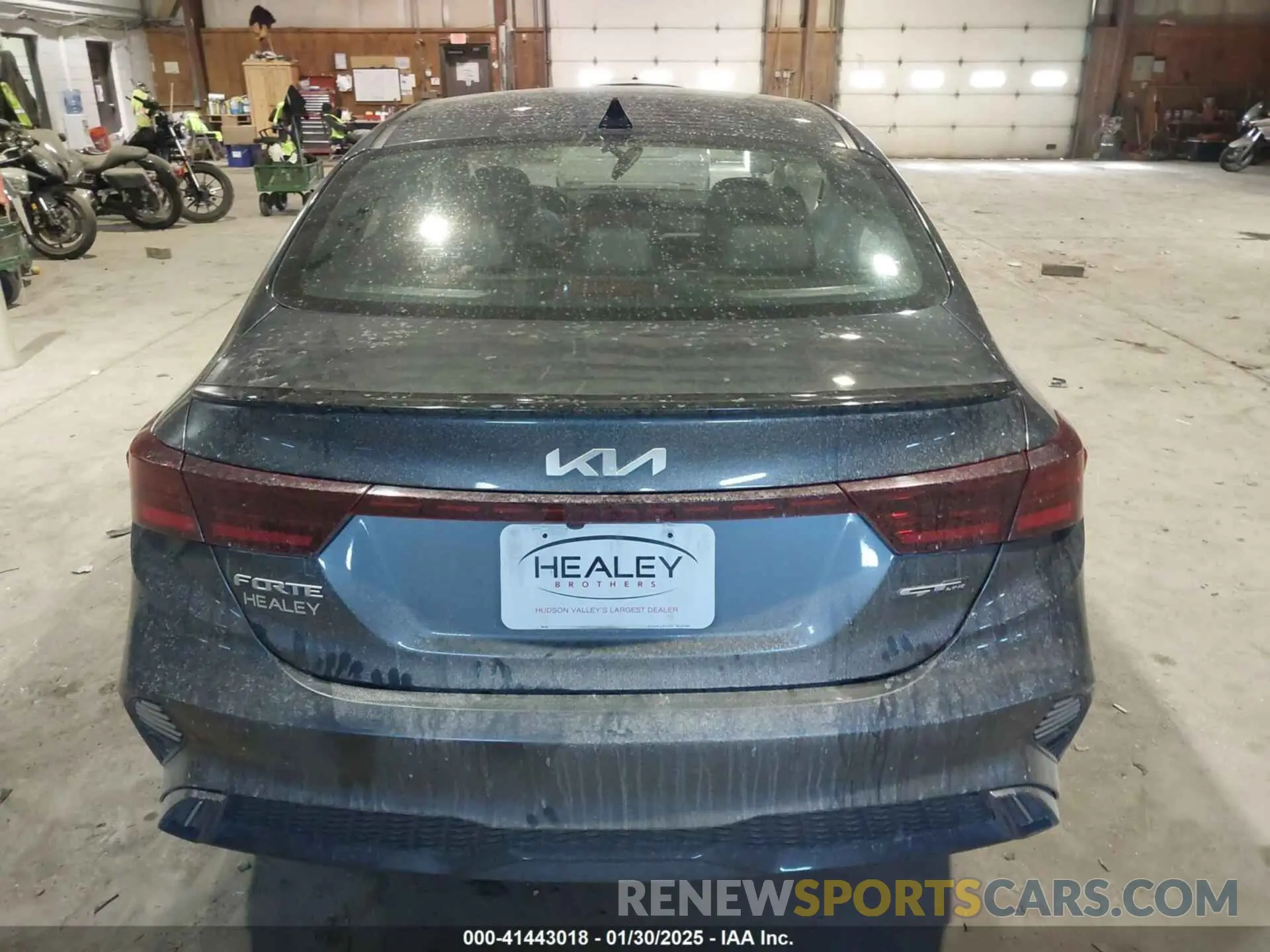 16 Photograph of a damaged car 3KPF54ADXPE603821 KIA FORTE 2023