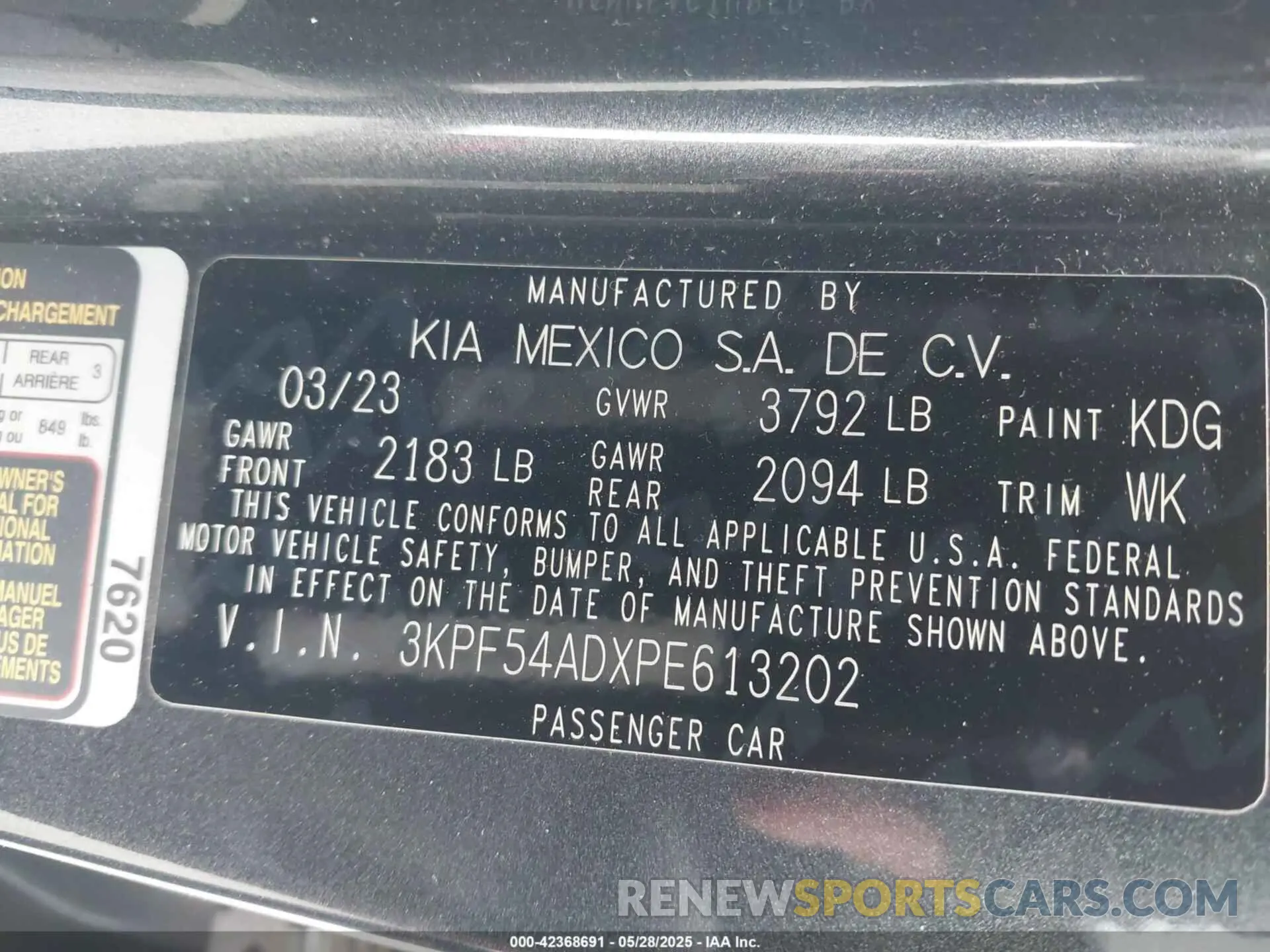9 Photograph of a damaged car 3KPF54ADXPE613202 KIA FORTE 2023