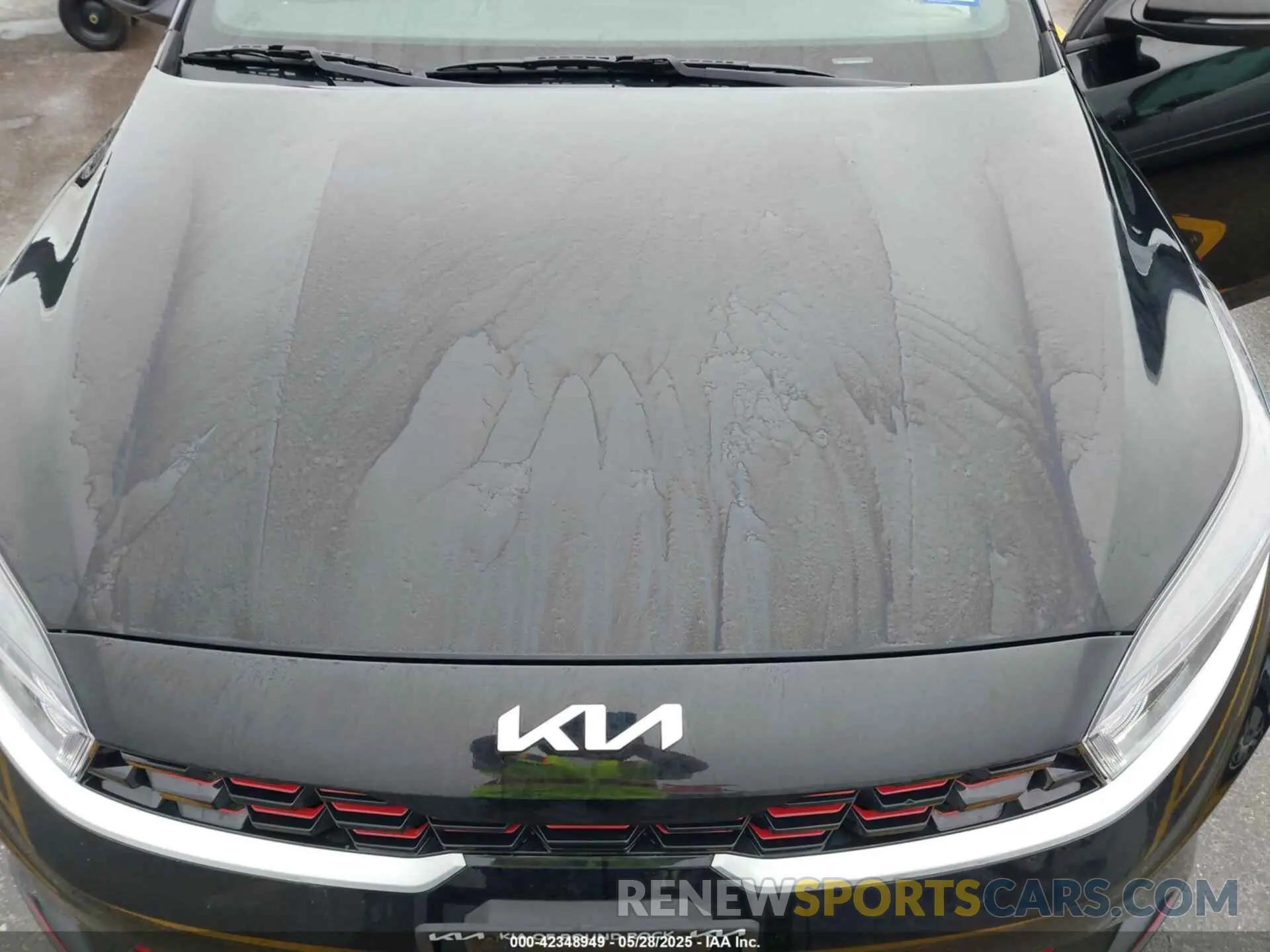 6 Photograph of a damaged car 3KPF54ADXPE640092 KIA FORTE 2023