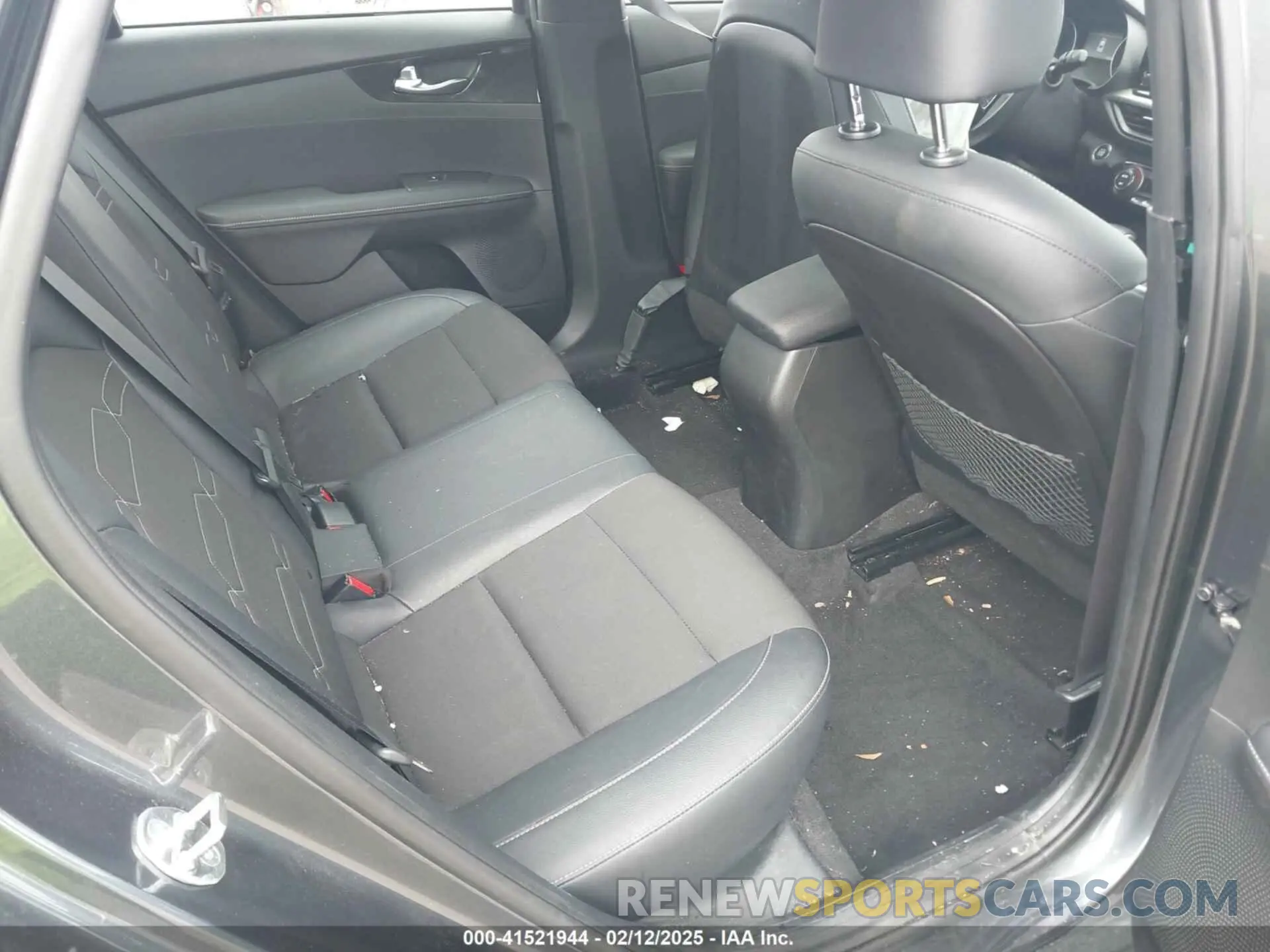8 Photograph of a damaged car 3KPF54ADXPE664859 KIA FORTE 2023