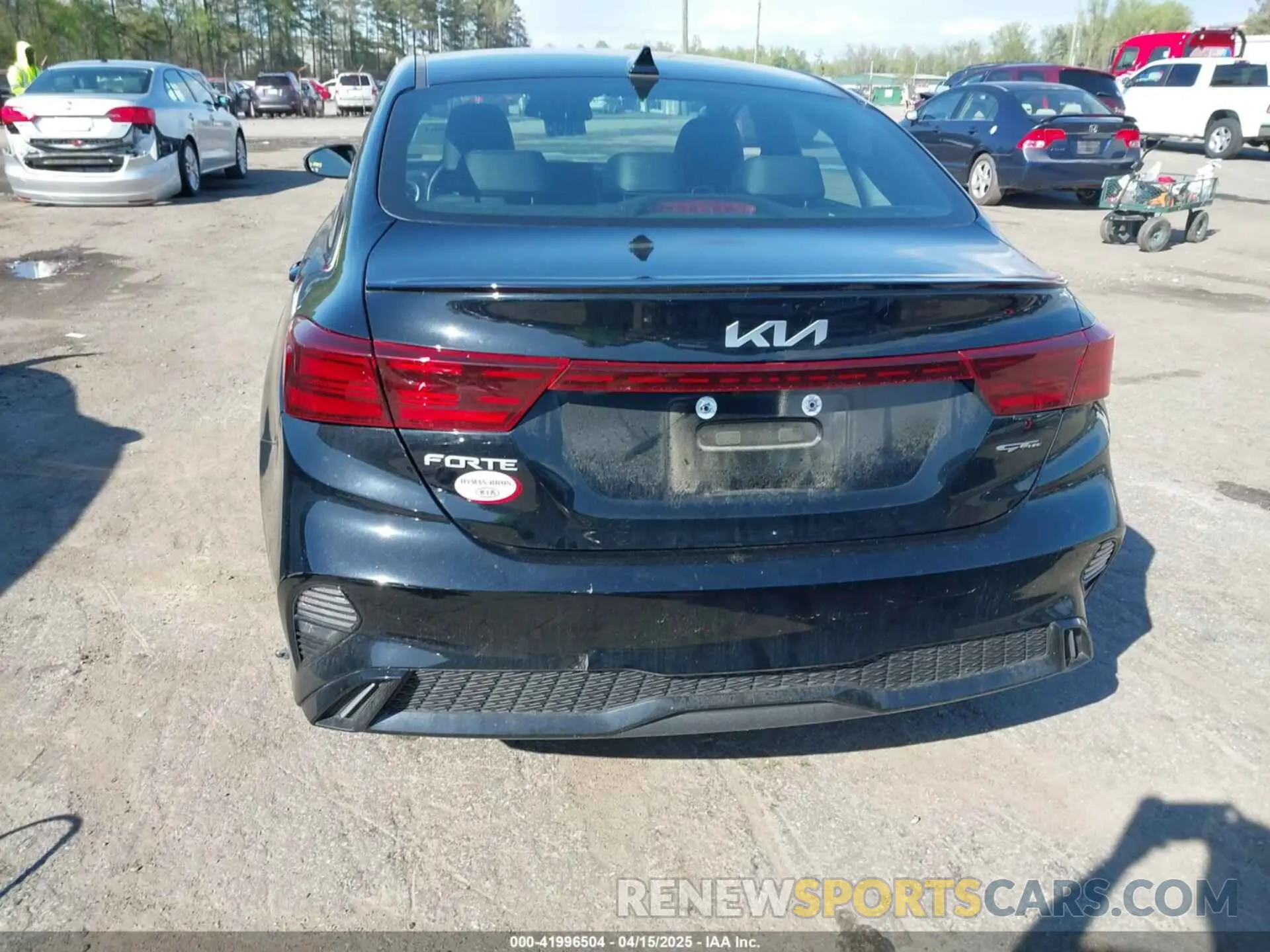 17 Photograph of a damaged car 3KPF54ADXPE686117 KIA FORTE 2023