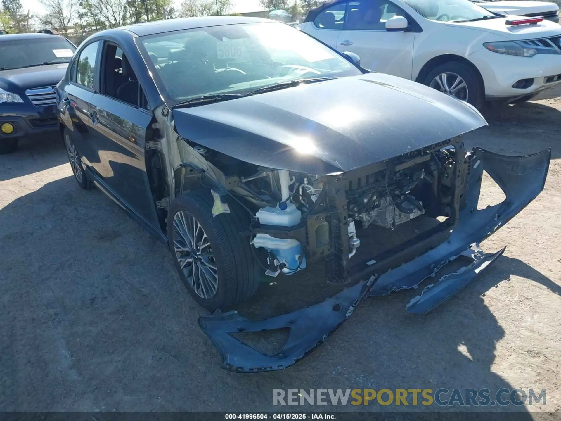6 Photograph of a damaged car 3KPF54ADXPE686117 KIA FORTE 2023