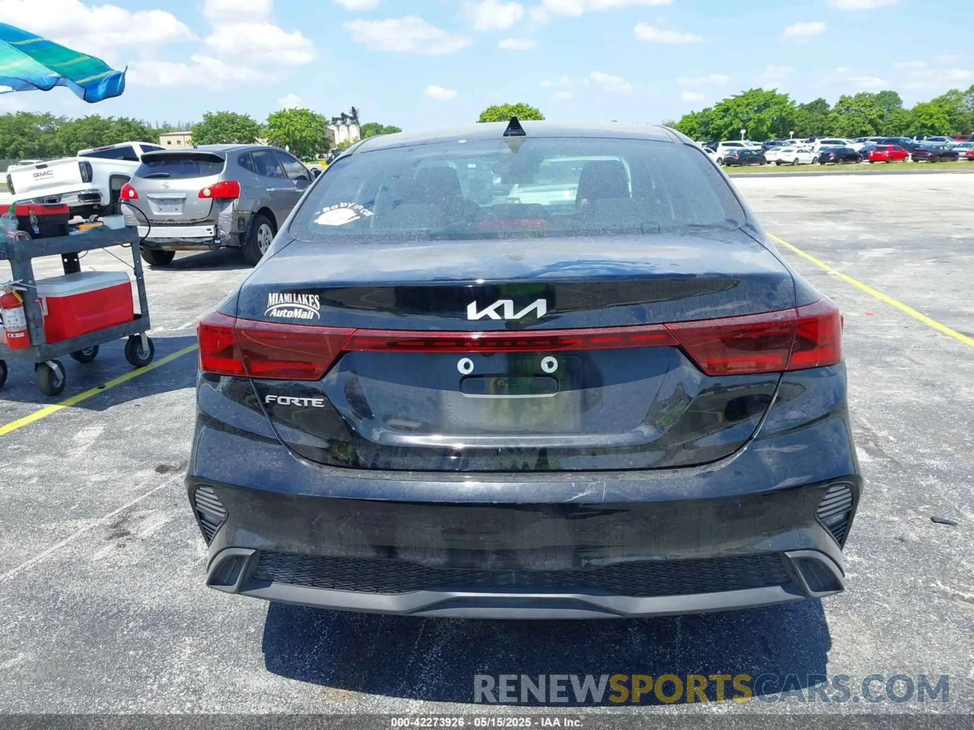 17 Photograph of a damaged car 3KPF24AD0RE703809 KIA FORTE 2024