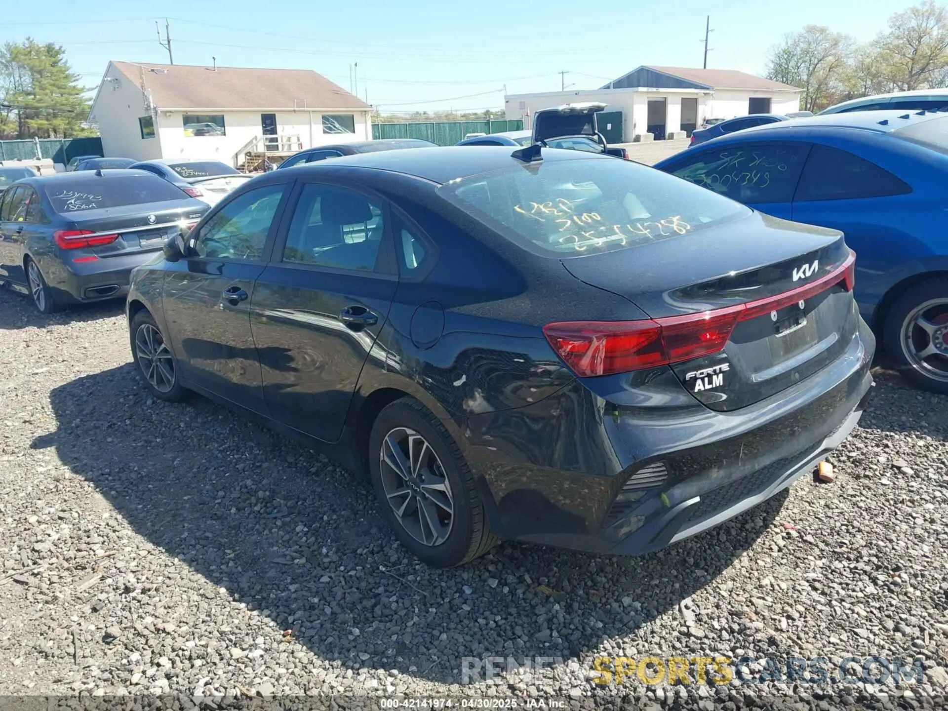 3 Photograph of a damaged car 3KPF24AD0RE723042 KIA FORTE 2024