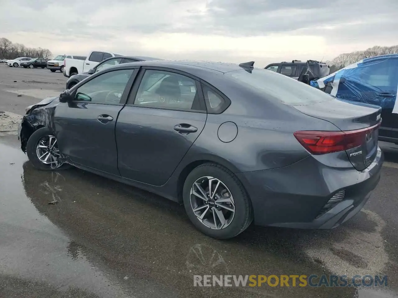 2 Photograph of a damaged car 3KPF24AD0RE740617 KIA FORTE 2024