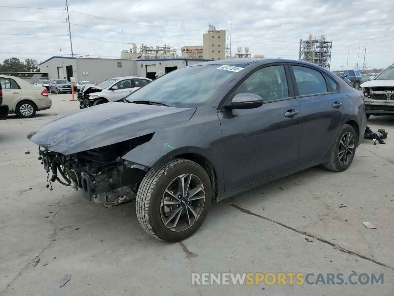 1 Photograph of a damaged car 3KPF24AD0RE771267 KIA FORTE 2024