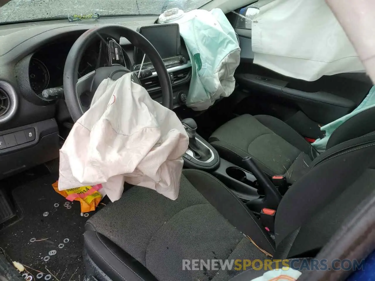 8 Photograph of a damaged car 3KPF24AD0RE780289 KIA FORTE 2024