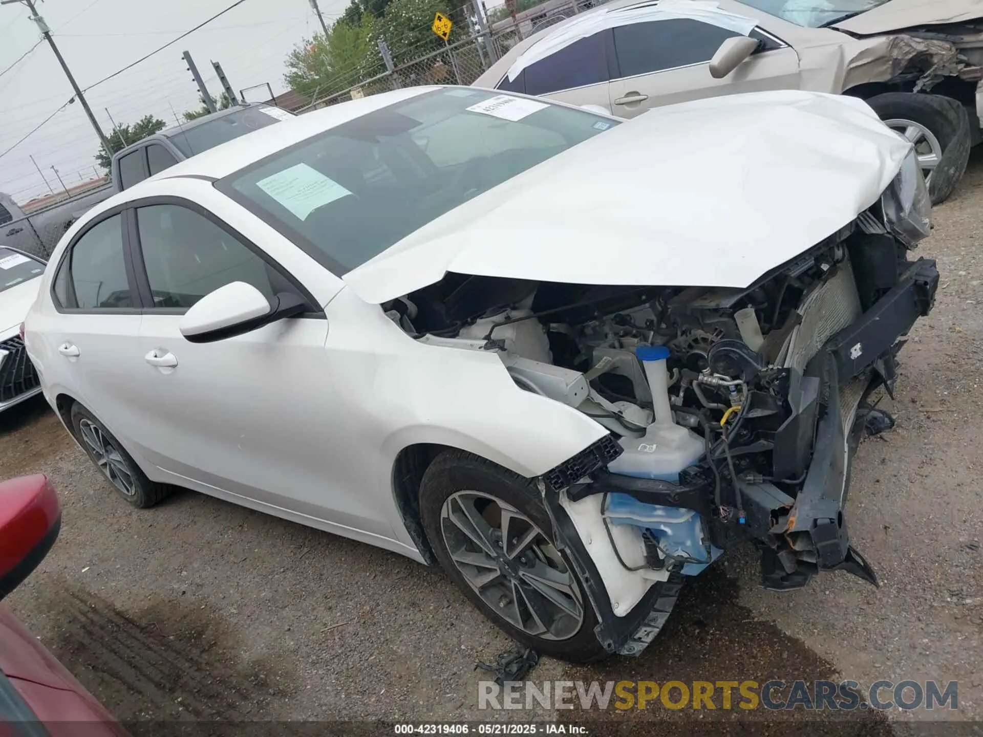14 Photograph of a damaged car 3KPF24AD0RE782883 KIA FORTE 2024