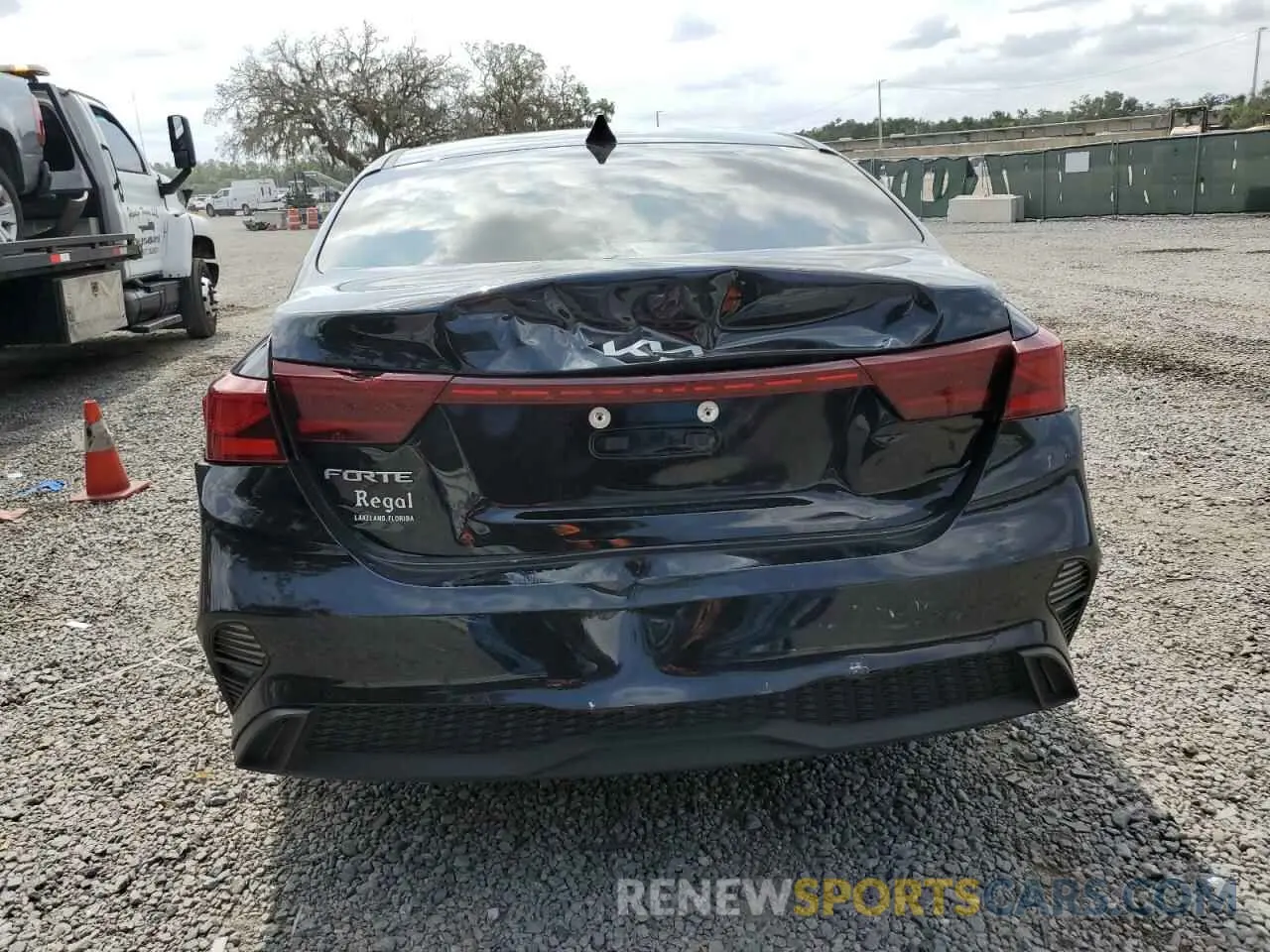 6 Photograph of a damaged car 3KPF24AD0RE787548 KIA FORTE 2024