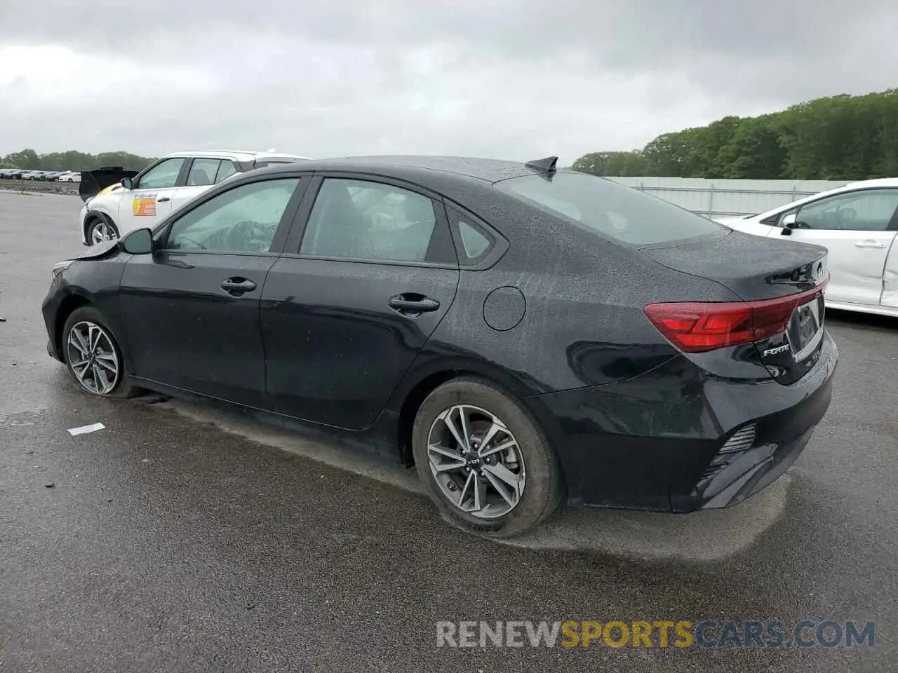 2 Photograph of a damaged car 3KPF24AD0RE789686 KIA FORTE 2024
