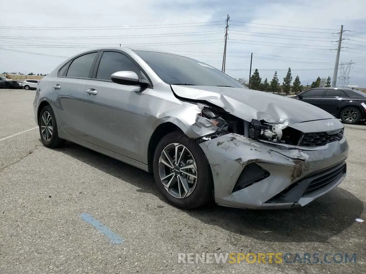 4 Photograph of a damaged car 3KPF24AD0RE807782 KIA FORTE 2024