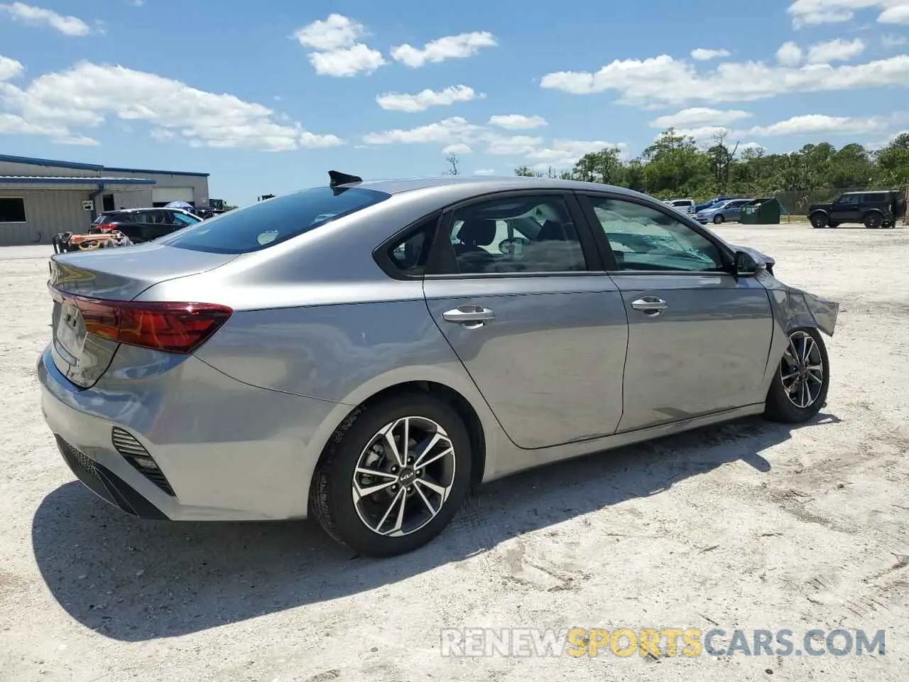 3 Photograph of a damaged car 3KPF24AD0RE812433 KIA FORTE 2024