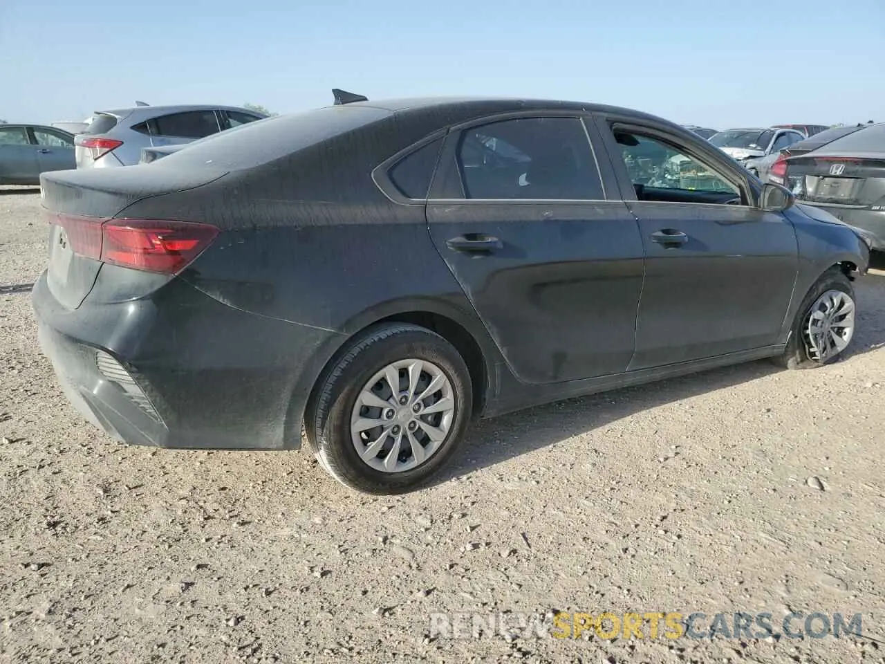 3 Photograph of a damaged car 3KPF24AD0RE815087 KIA FORTE 2024