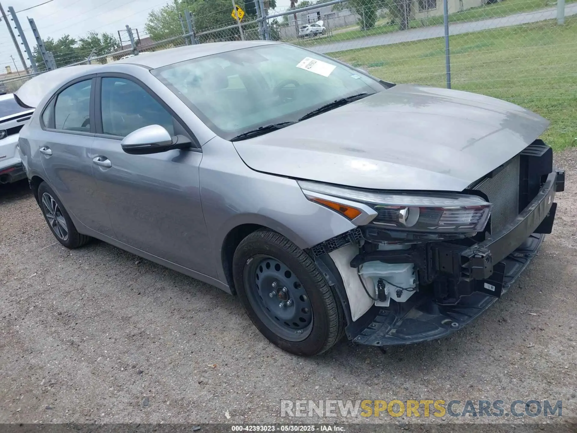 14 Photograph of a damaged car 3KPF24AD0RE819723 KIA FORTE 2024