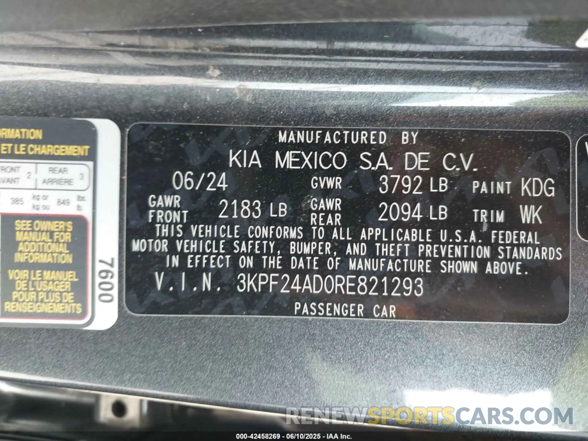 9 Photograph of a damaged car 3KPF24AD0RE821293 KIA FORTE 2024