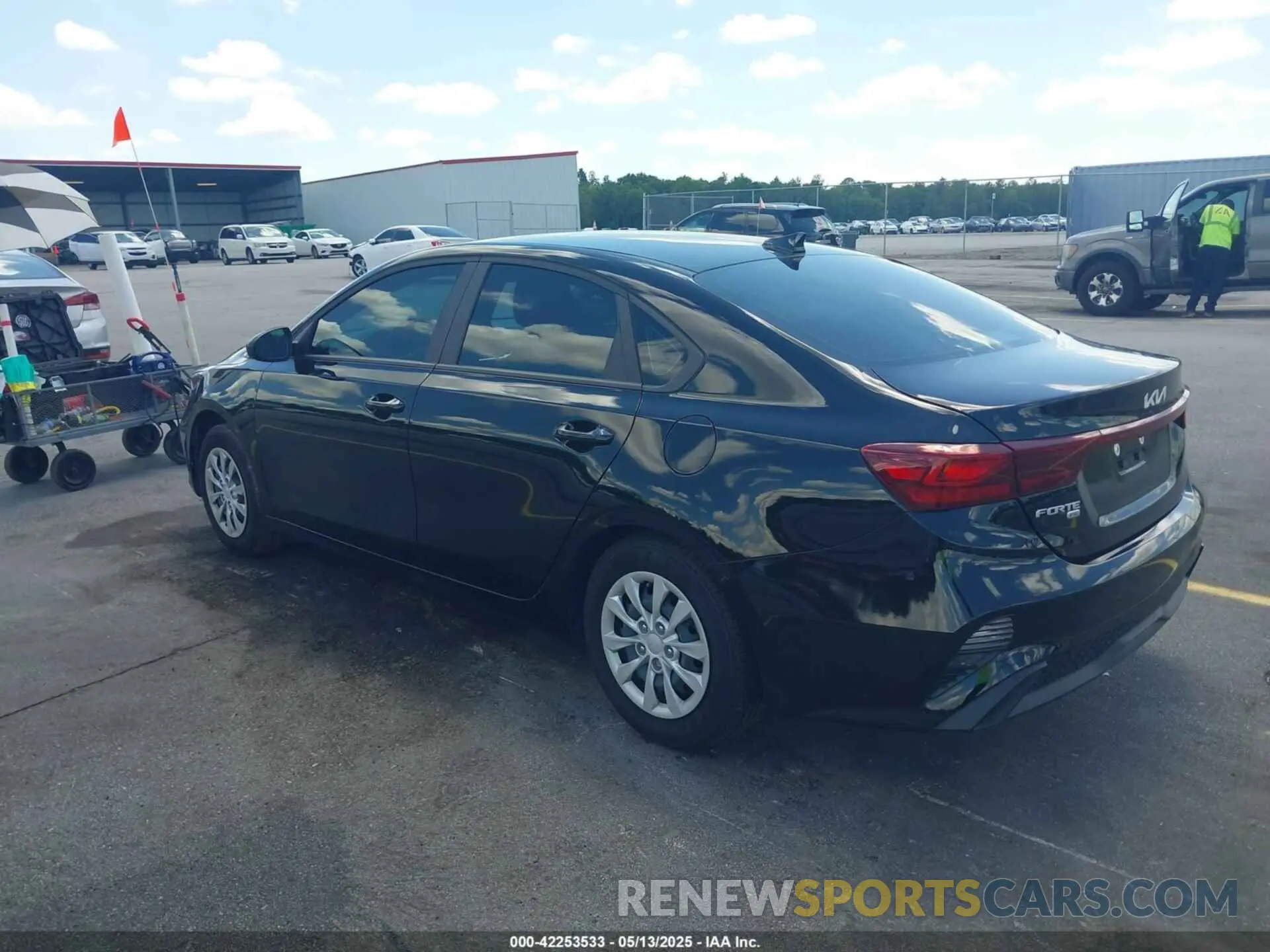 3 Photograph of a damaged car 3KPF24AD0RE823688 KIA FORTE 2024