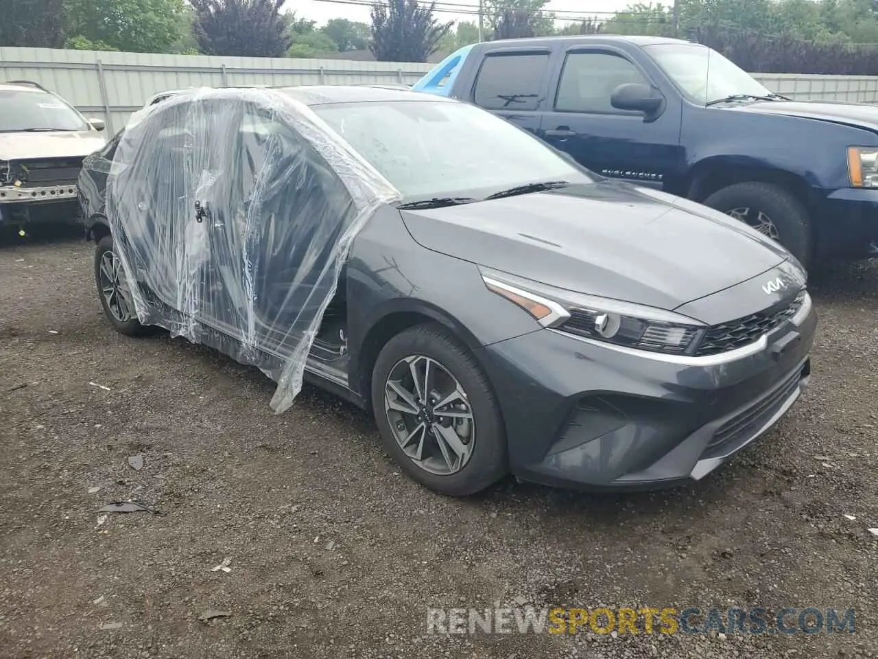 4 Photograph of a damaged car 3KPF24AD0RE834738 KIA FORTE 2024