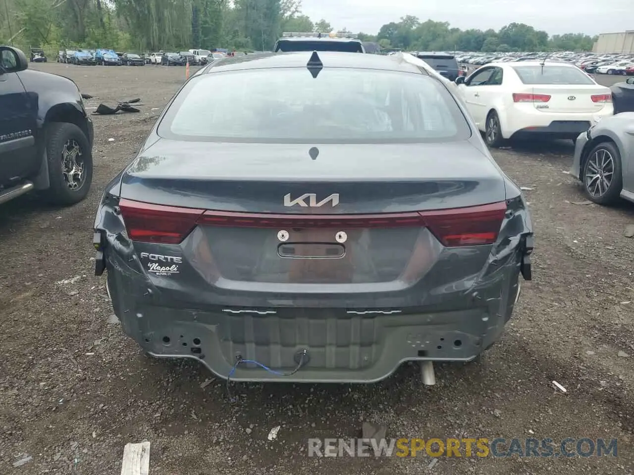 6 Photograph of a damaged car 3KPF24AD0RE834738 KIA FORTE 2024