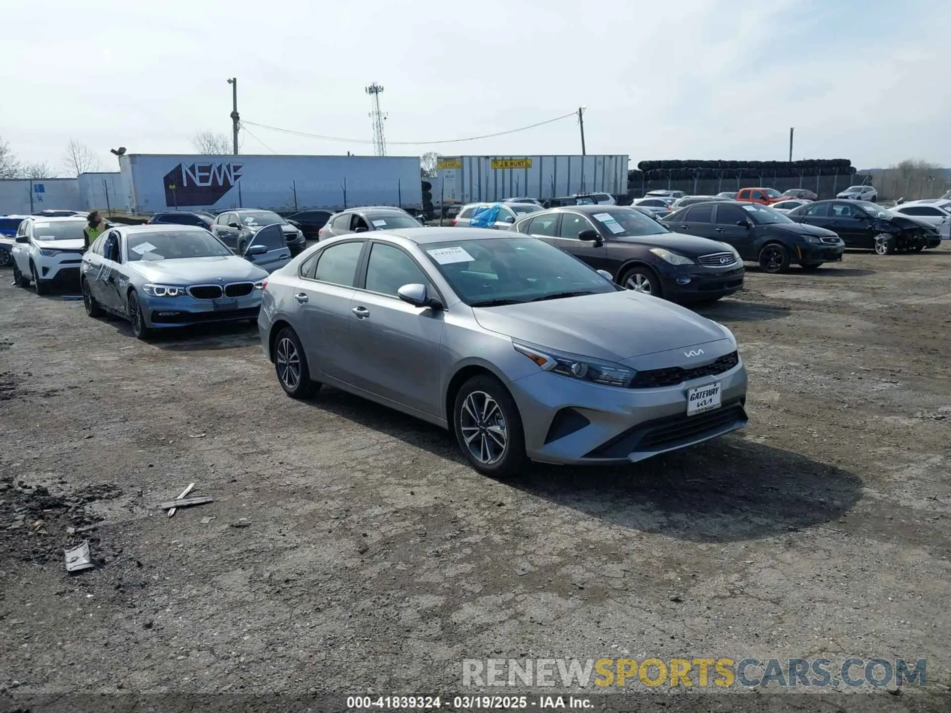 1 Photograph of a damaged car 3KPF24AD0RE836196 KIA FORTE 2024