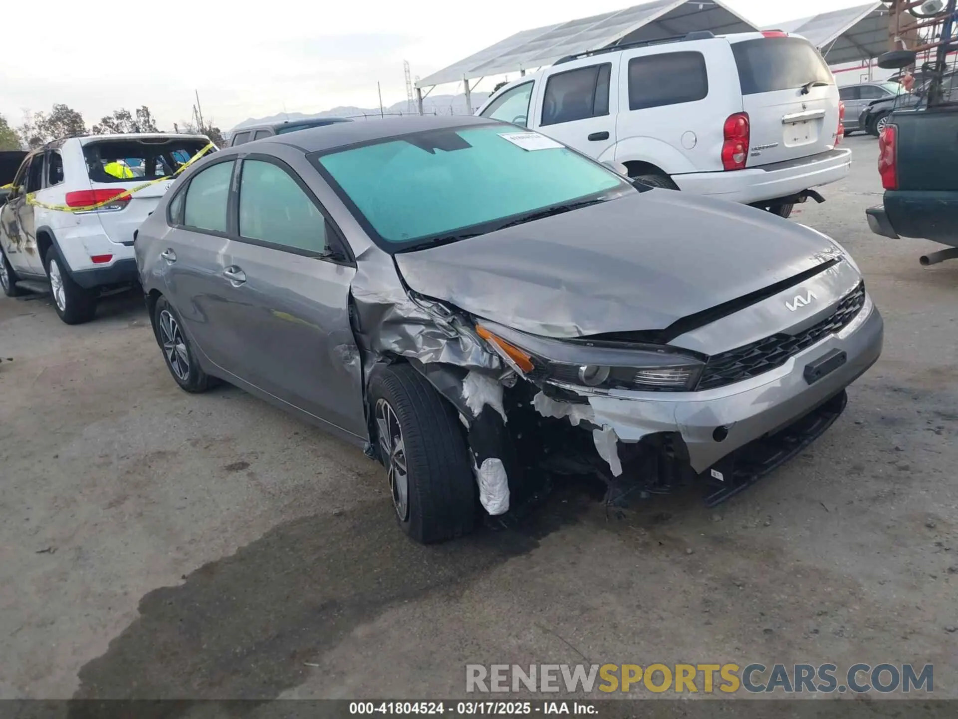 1 Photograph of a damaged car 3KPF24AD0RE840314 KIA FORTE 2024